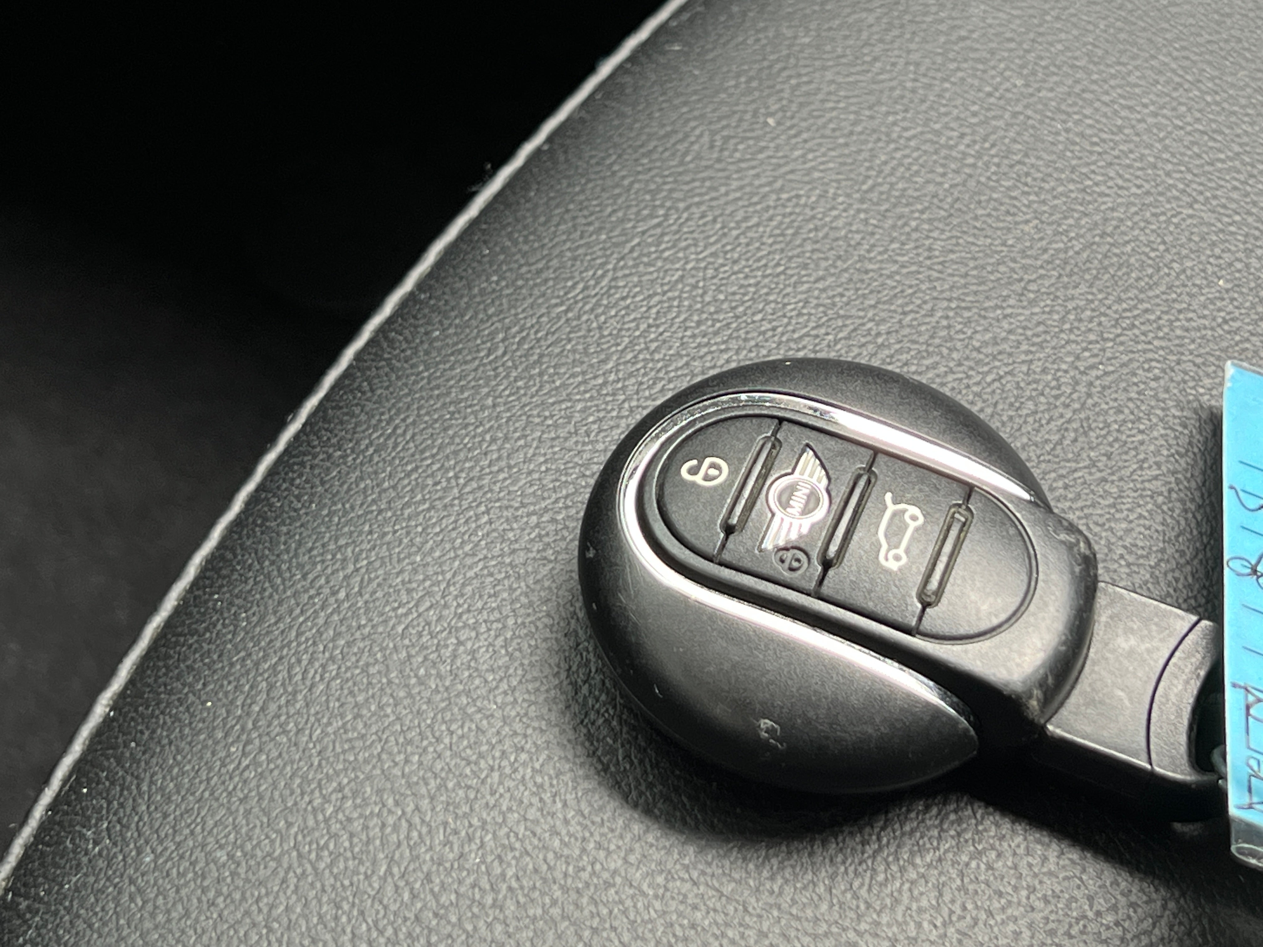 Used 2015 MINI Cooper Base with VIN WMWXM5C50F3A04614 for sale in Oak Creek, WI