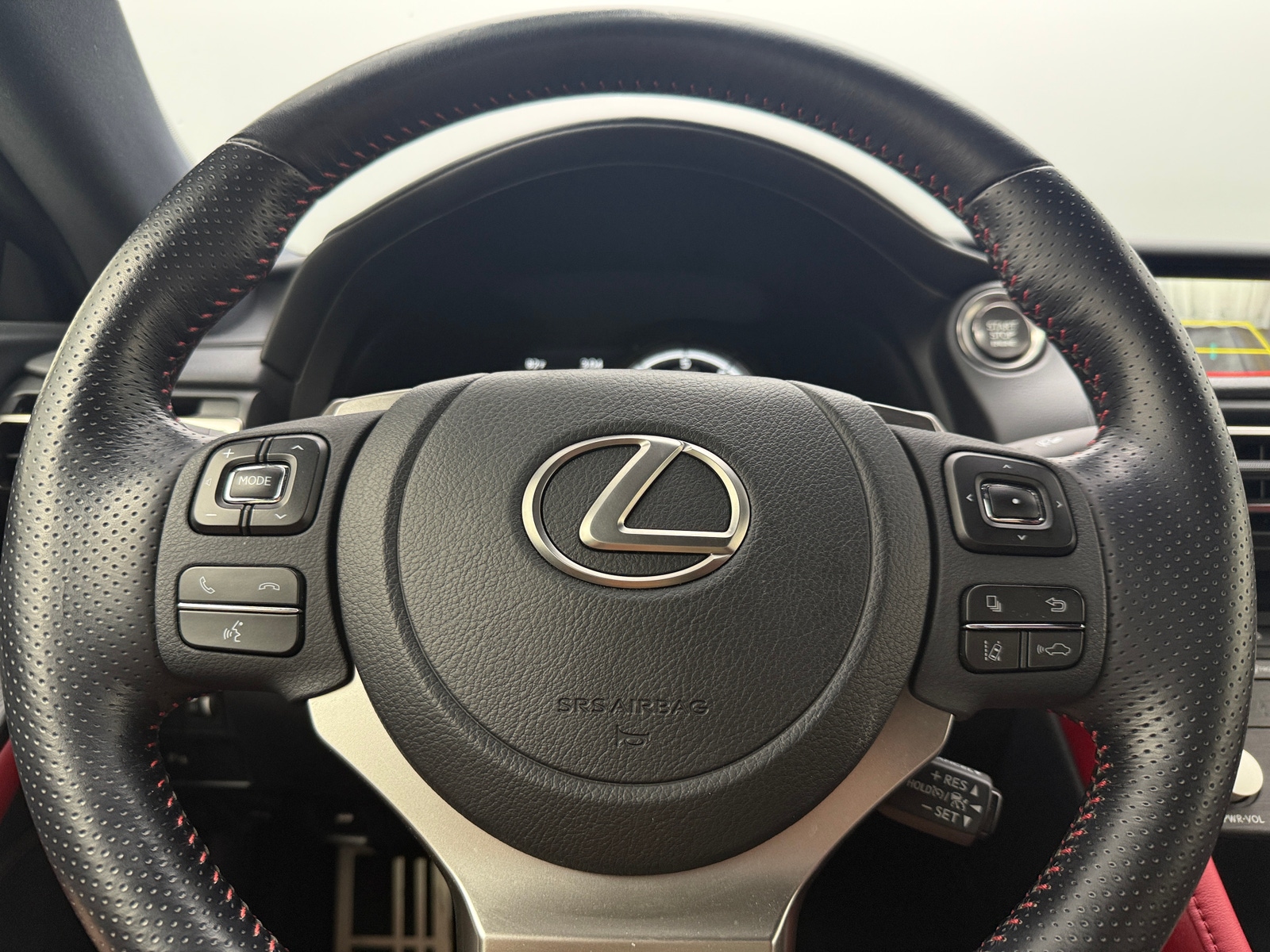 Thumbnail: 2022 Lexus RC - 3