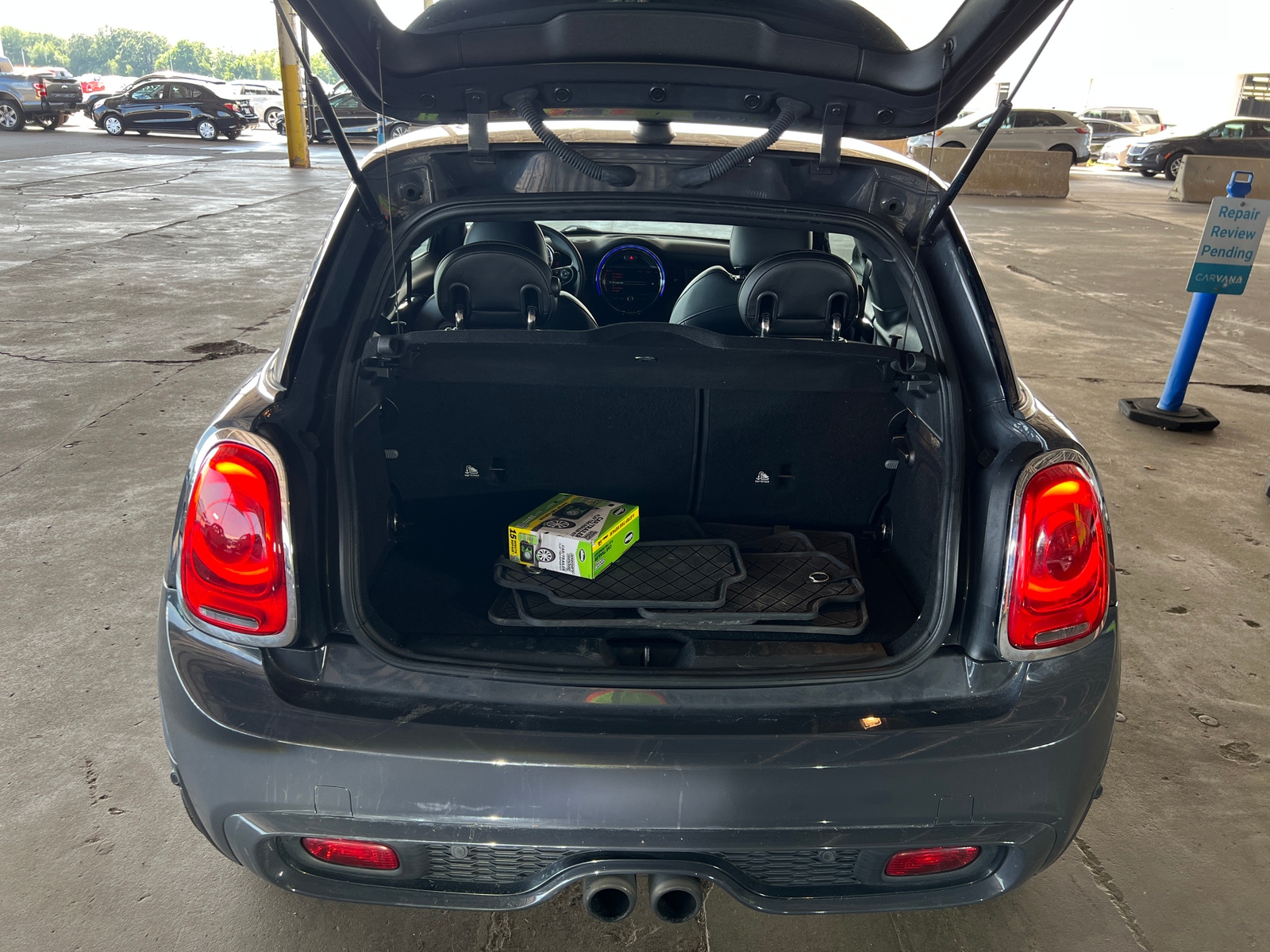 Thumbnail: 2016 MINI Cooper Hardtop - 6