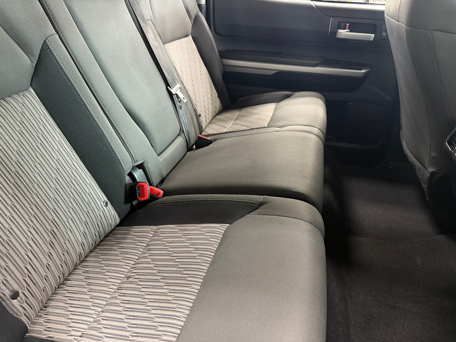 Thumbnail: 2015 Toyota Tundra - 6
