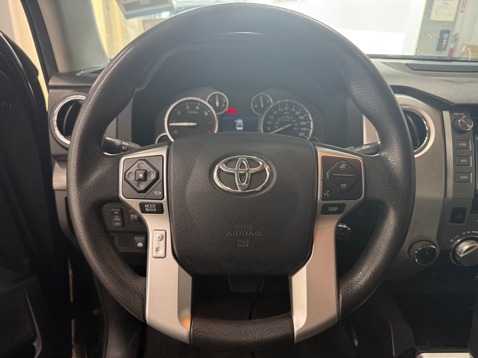 Thumbnail: 2015 Toyota Tundra - 5