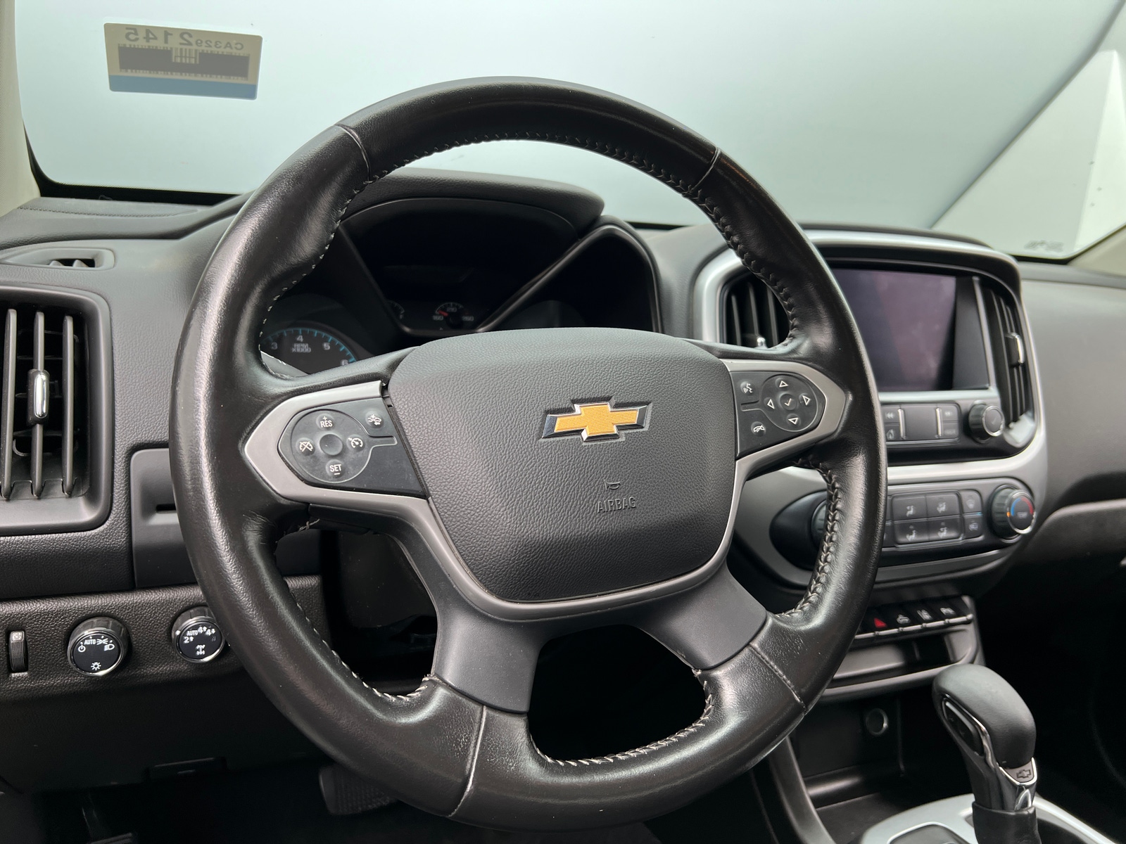 Thumbnail: 2022 Chevrolet Colorado - 5