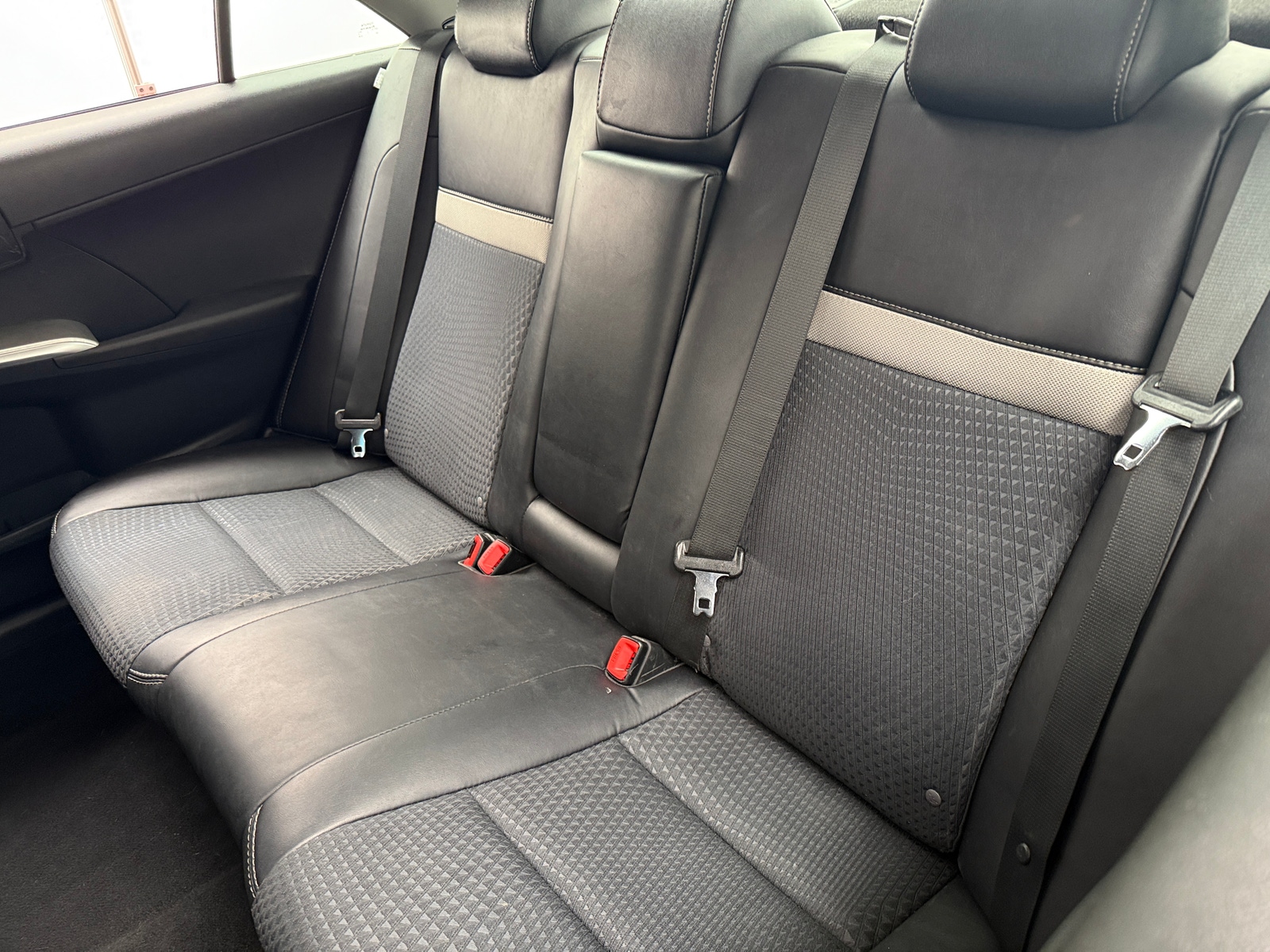 Thumbnail: 2012 Toyota Camry - 6