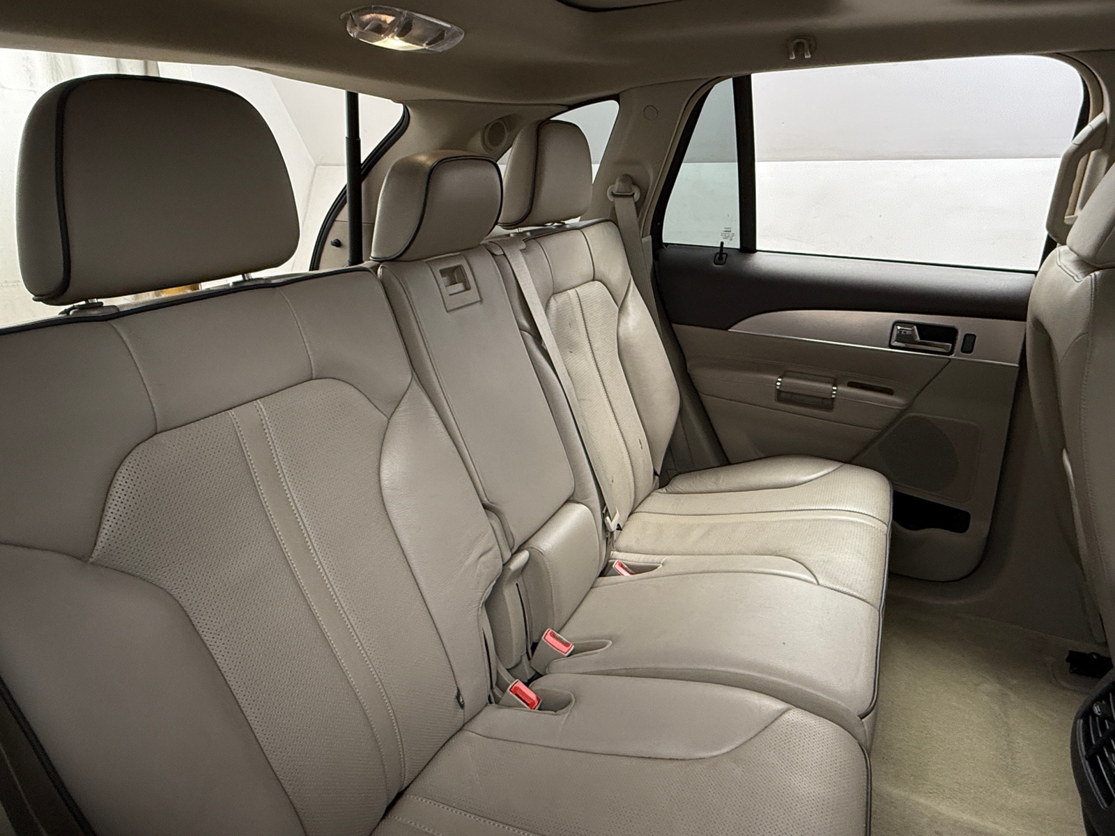 Thumbnail: 2011 Lincoln MKX - 5