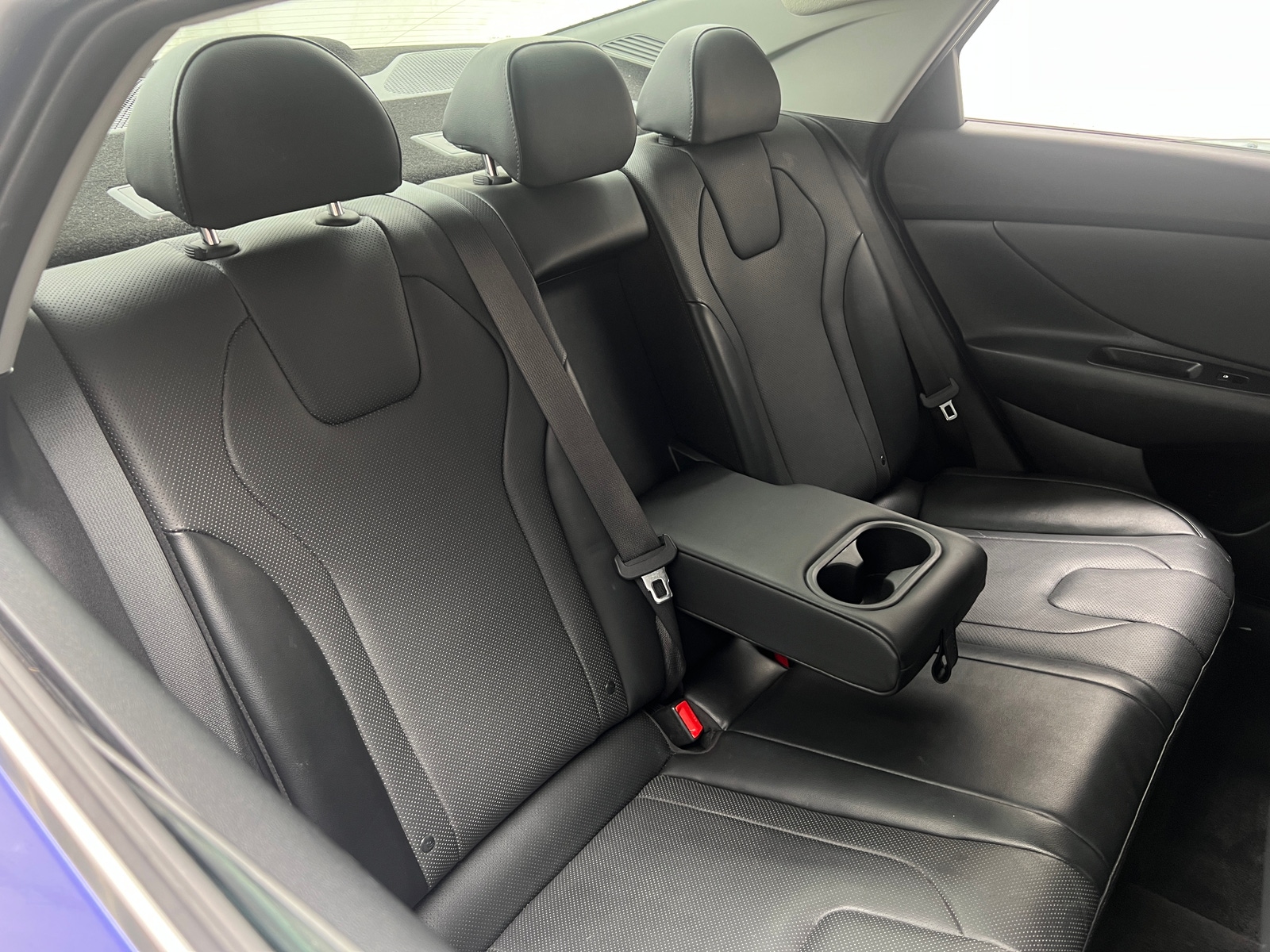 Thumbnail: 2023 Hyundai Elantra - 5