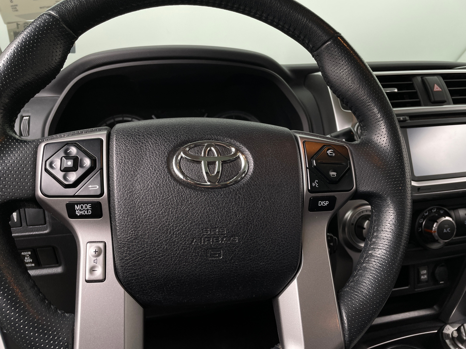 Thumbnail: 2017 Toyota 4Runner - 4