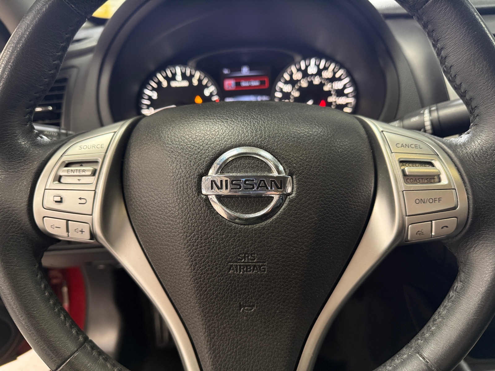 Thumbnail: 2016 Nissan Altima - 5