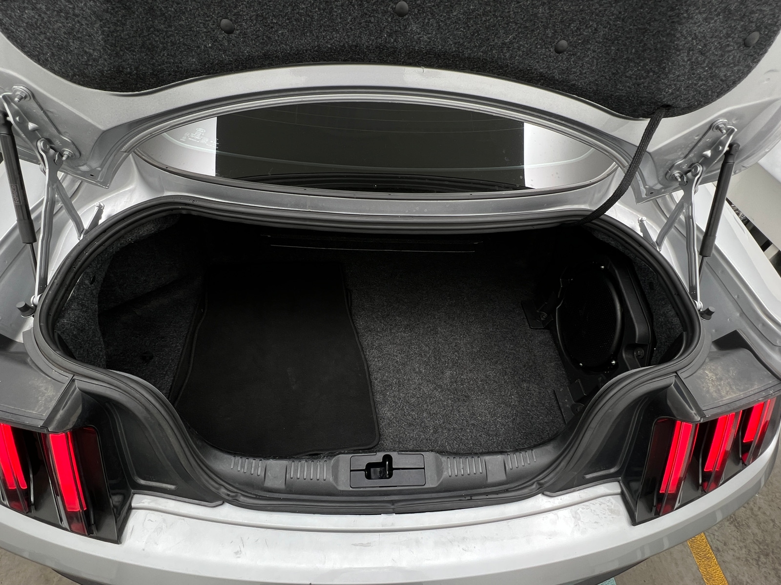 Thumbnail: 2020 Ford Mustang - 7