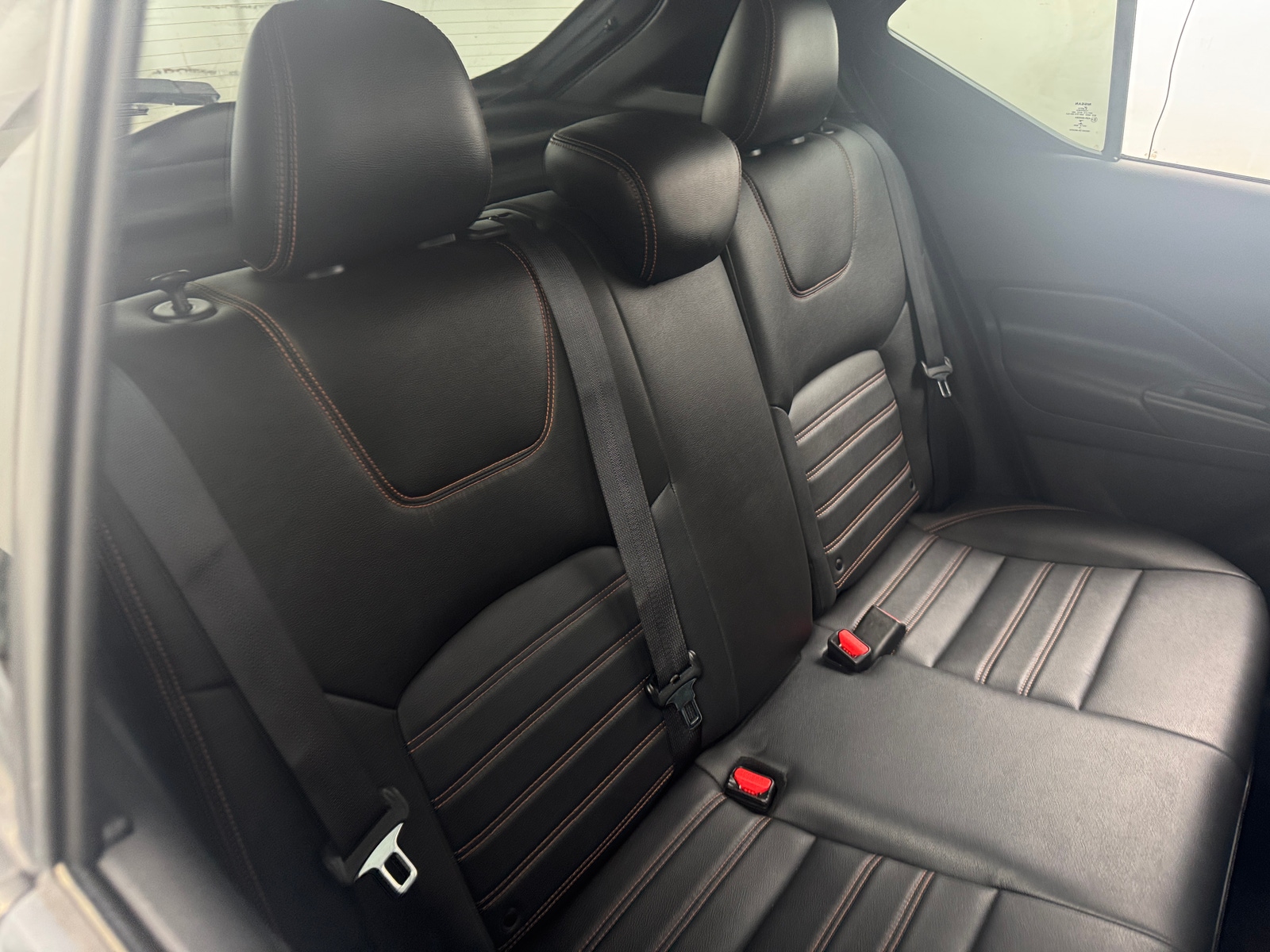 Thumbnail: 2019 Nissan Kicks - 4