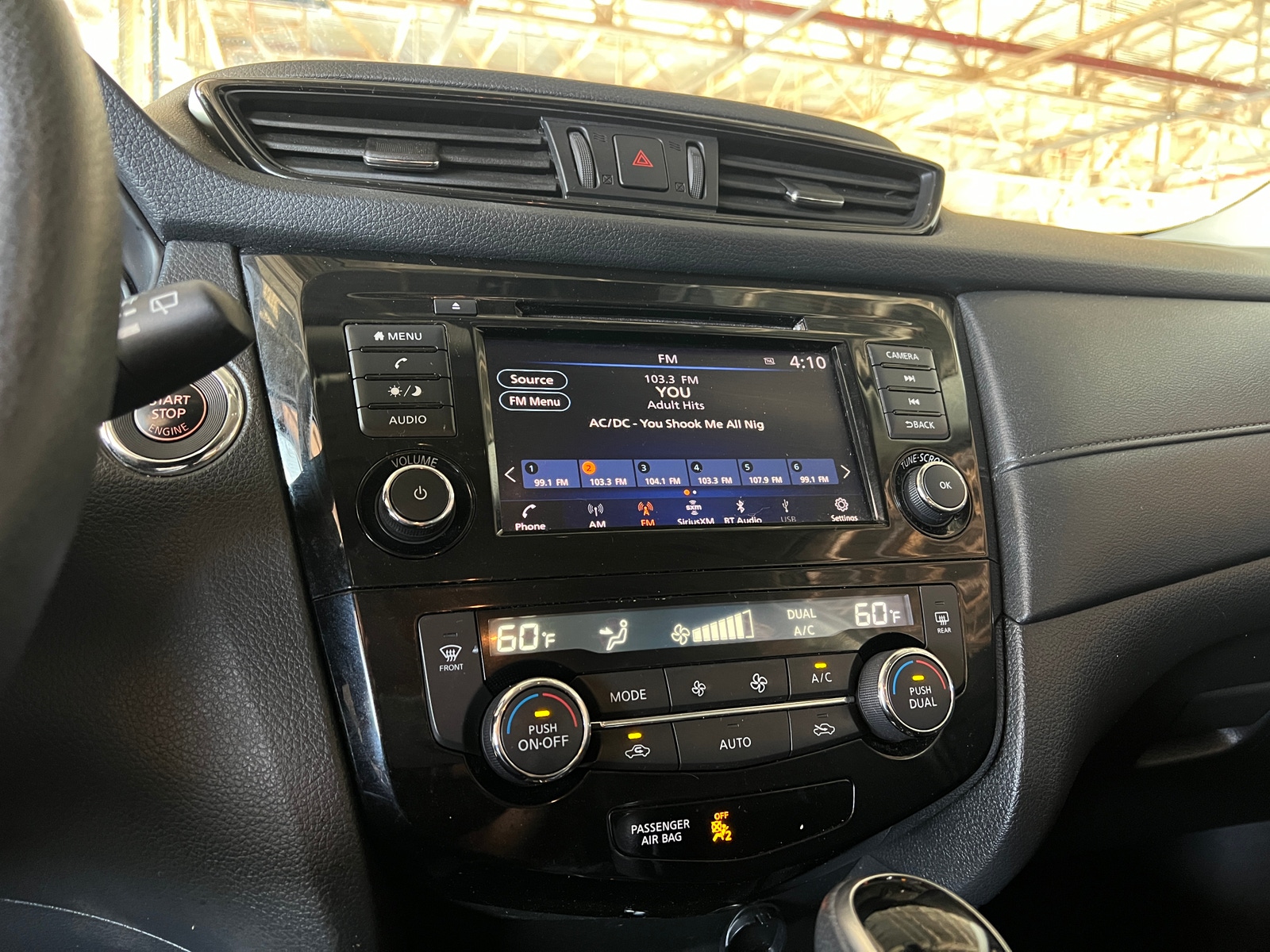Thumbnail: 2020 Nissan Rogue - 4