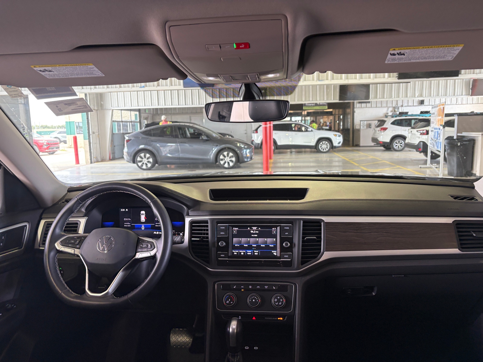 Thumbnail: 2023 Volkswagen Atlas - 2