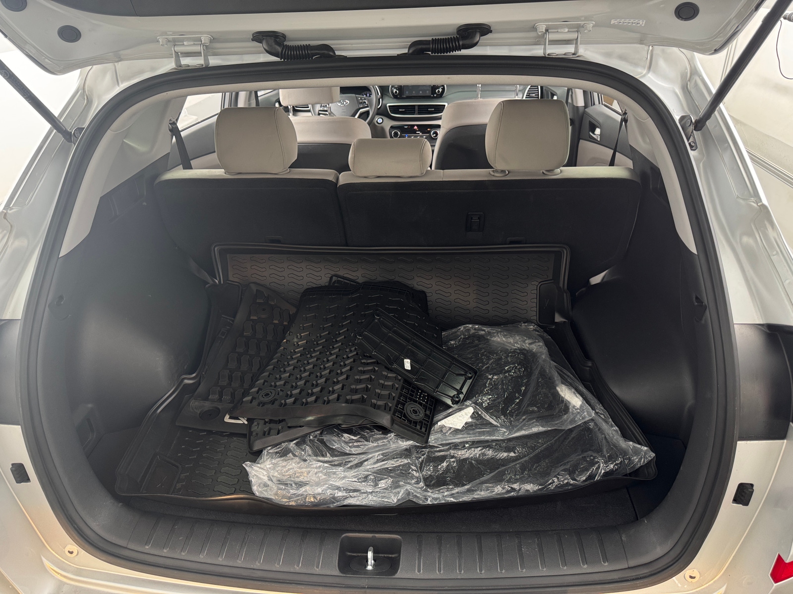 Thumbnail: 2019 Hyundai Tucson - 7