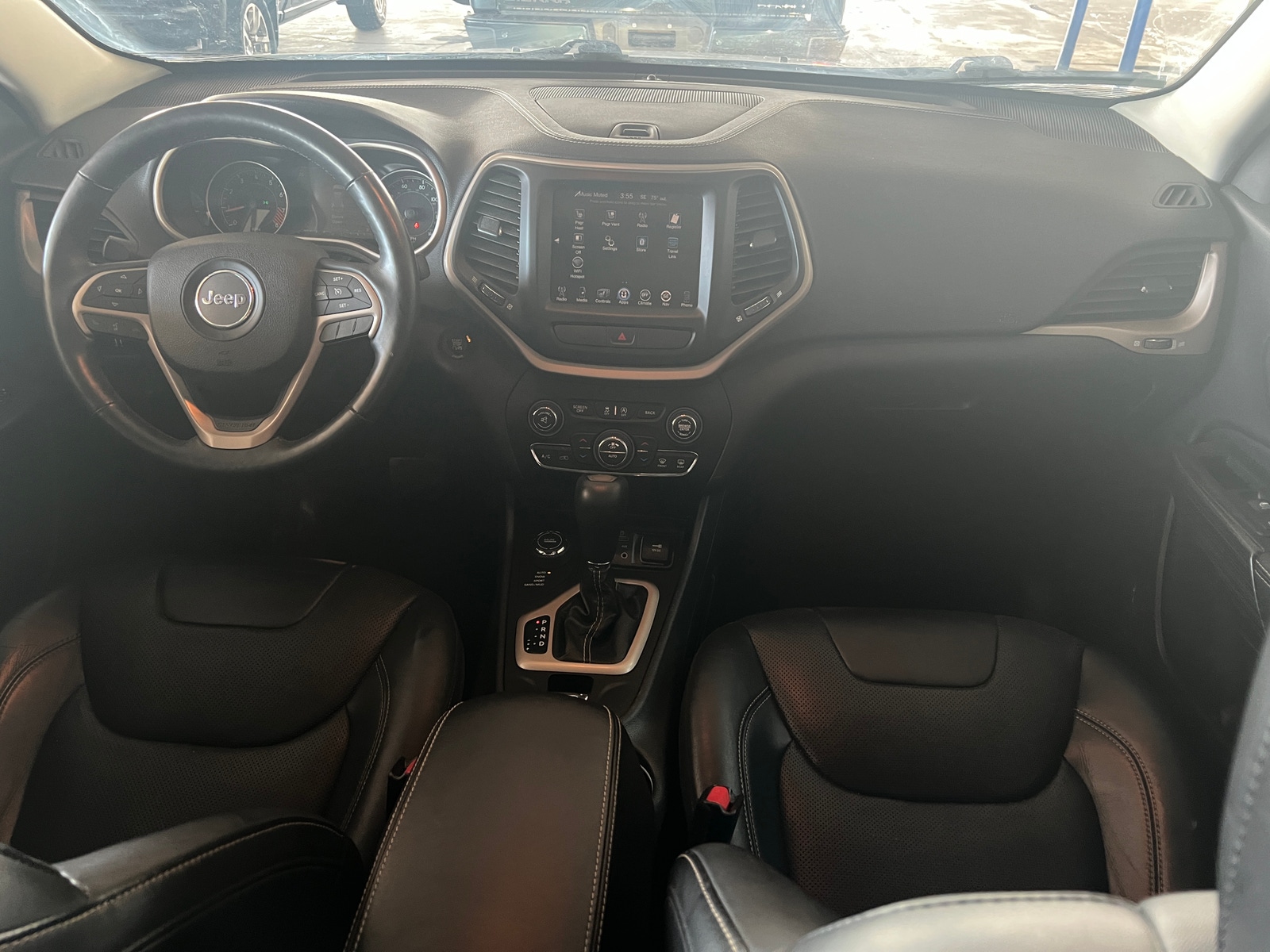 Thumbnail: 2015 Jeep Cherokee - 2