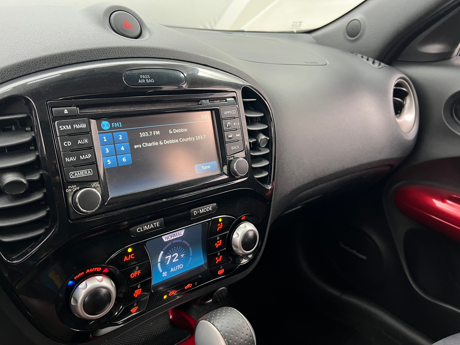 Thumbnail: 2015 Nissan Juke - 4