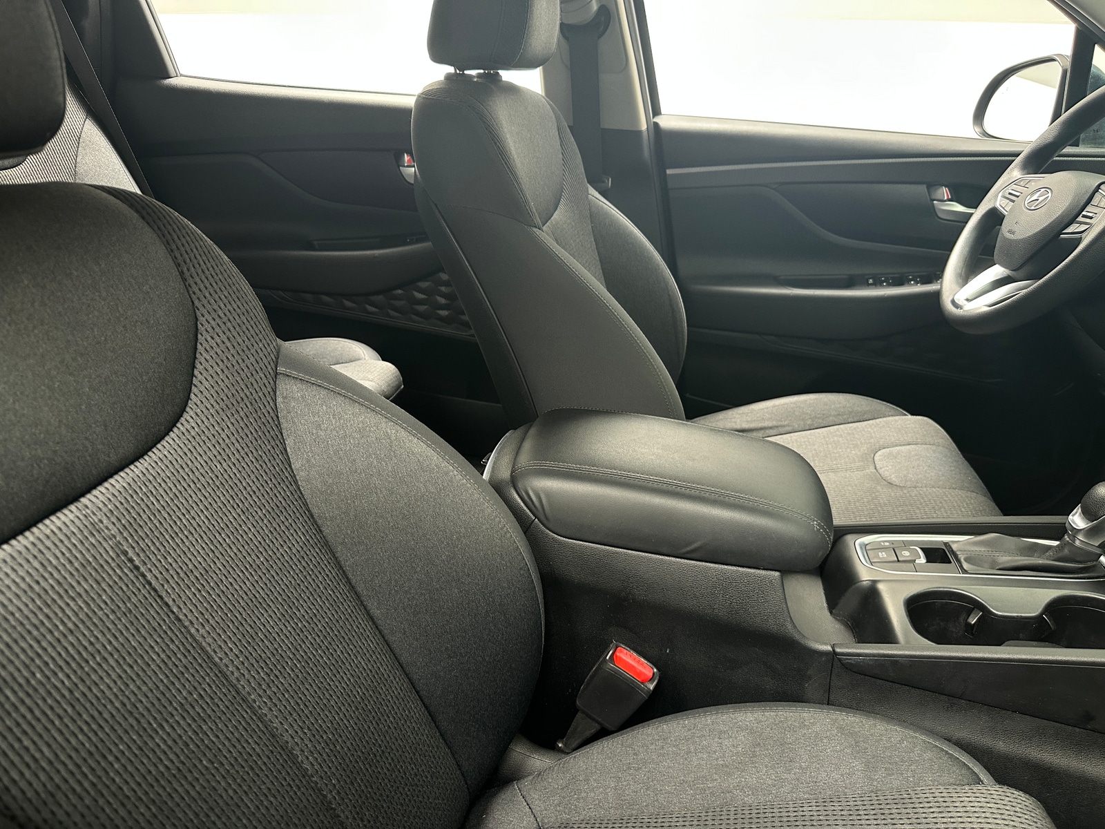 Thumbnail: 2019 Hyundai Santa Fe - 2
