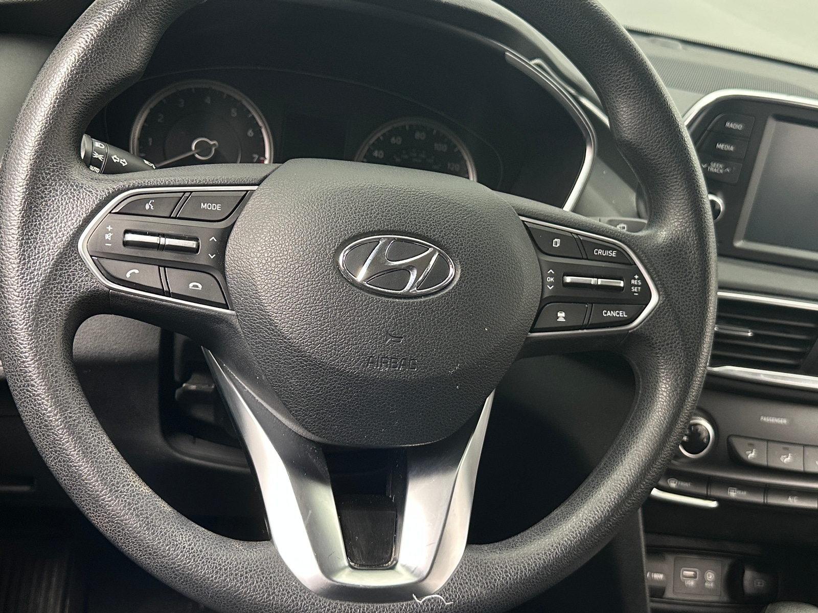 Thumbnail: 2019 Hyundai Santa Fe - 5