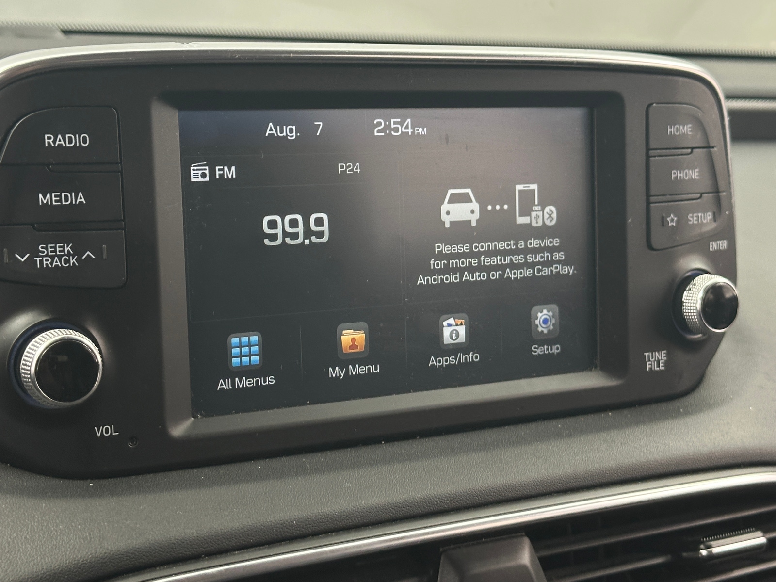 Thumbnail: 2019 Hyundai Santa Fe - 4