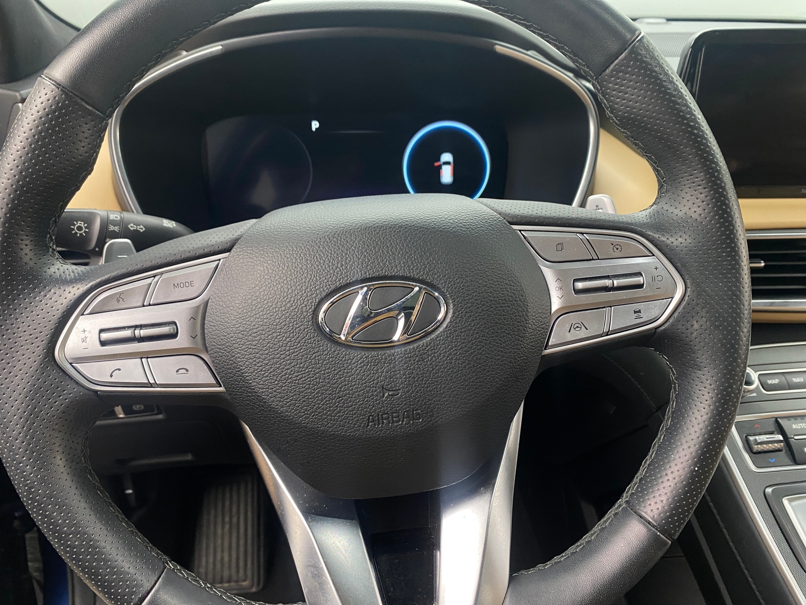 Thumbnail: 2023 Hyundai Santa Fe - 4