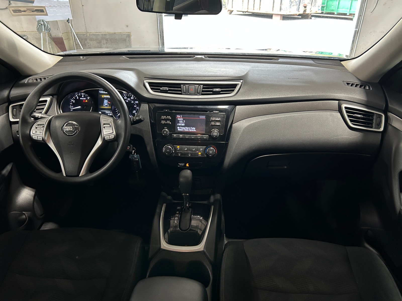 Thumbnail: 2016 Nissan Rogue - 3