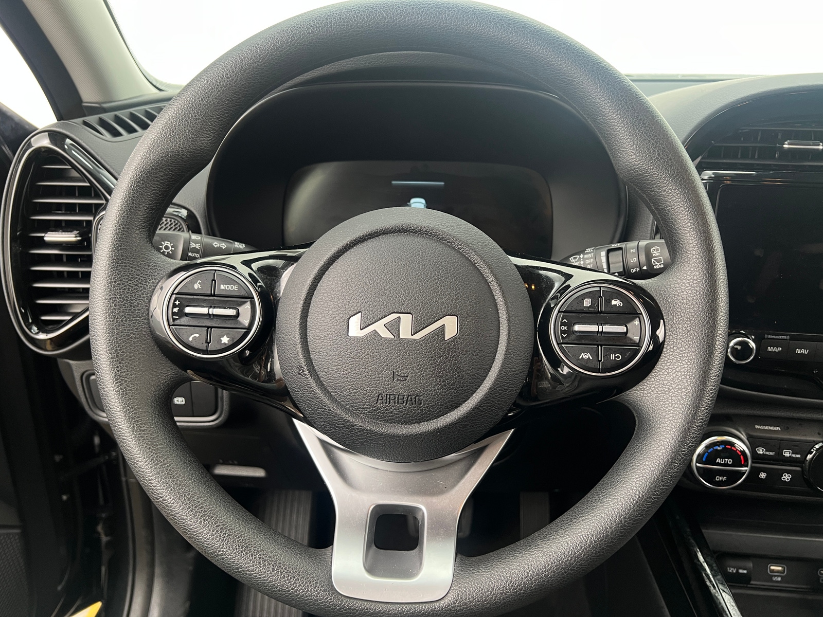 Thumbnail: 2025 Kia Soul - 5