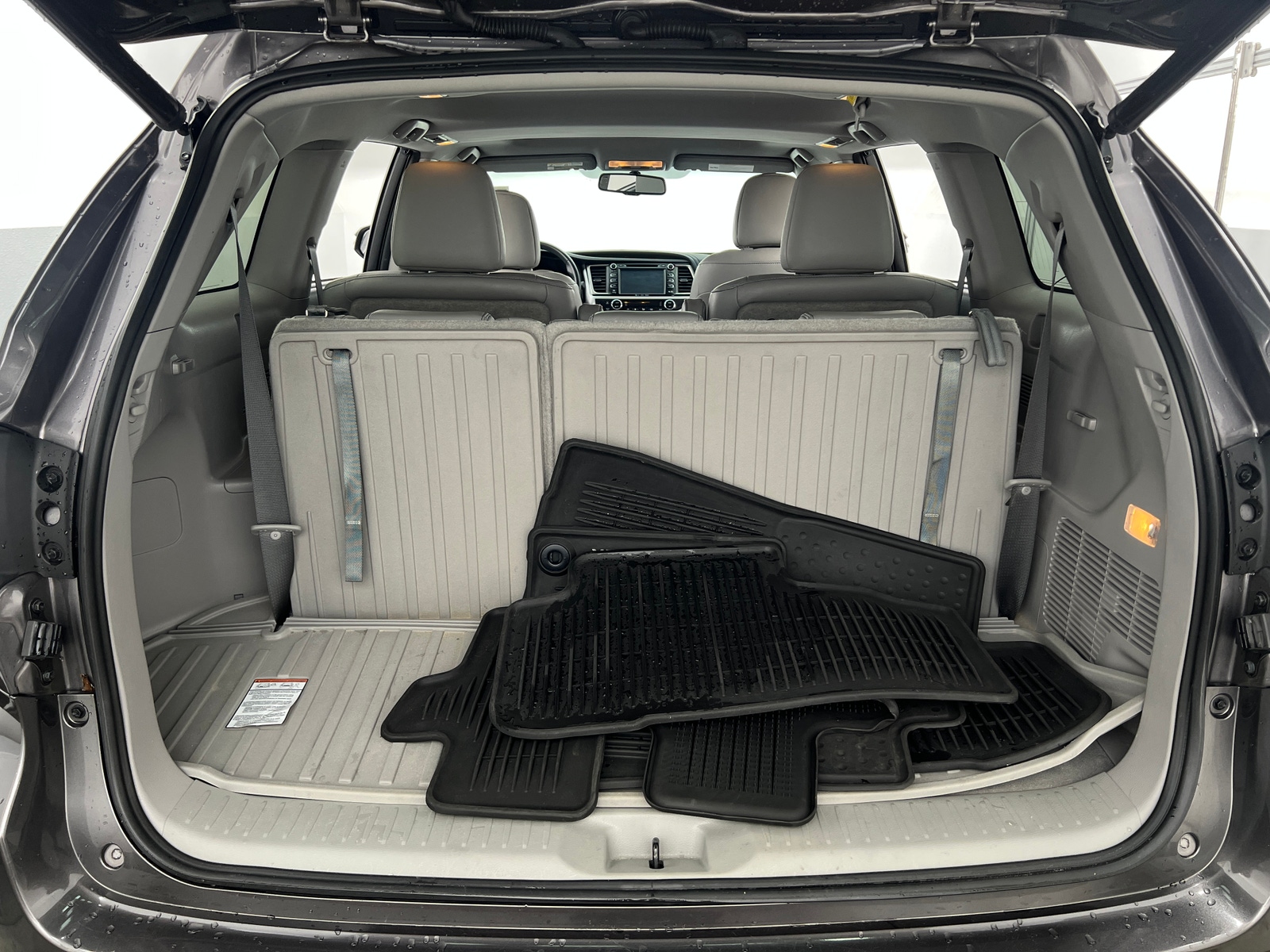Thumbnail: 2016 Toyota Highlander - 6