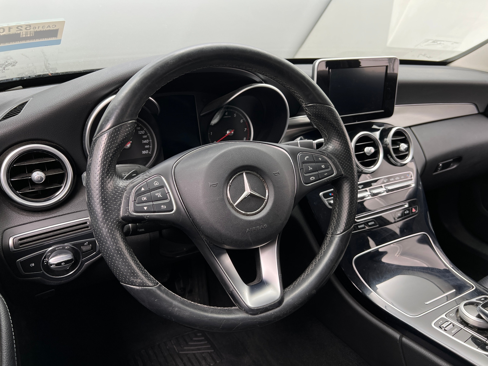 Thumbnail: 2015 Mercedes-Benz C-Class - 4