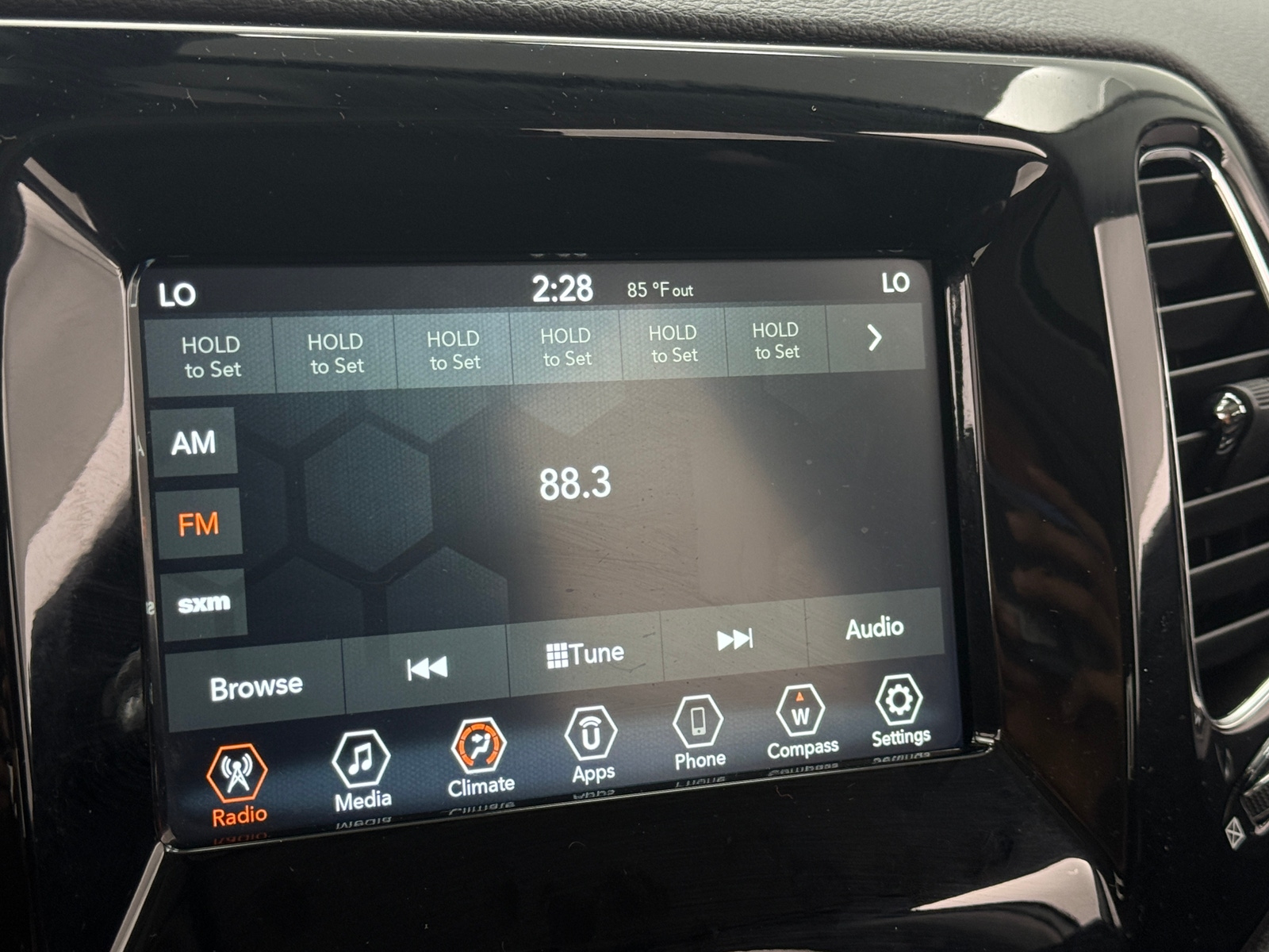 Thumbnail: 2021 Jeep Compass - 4