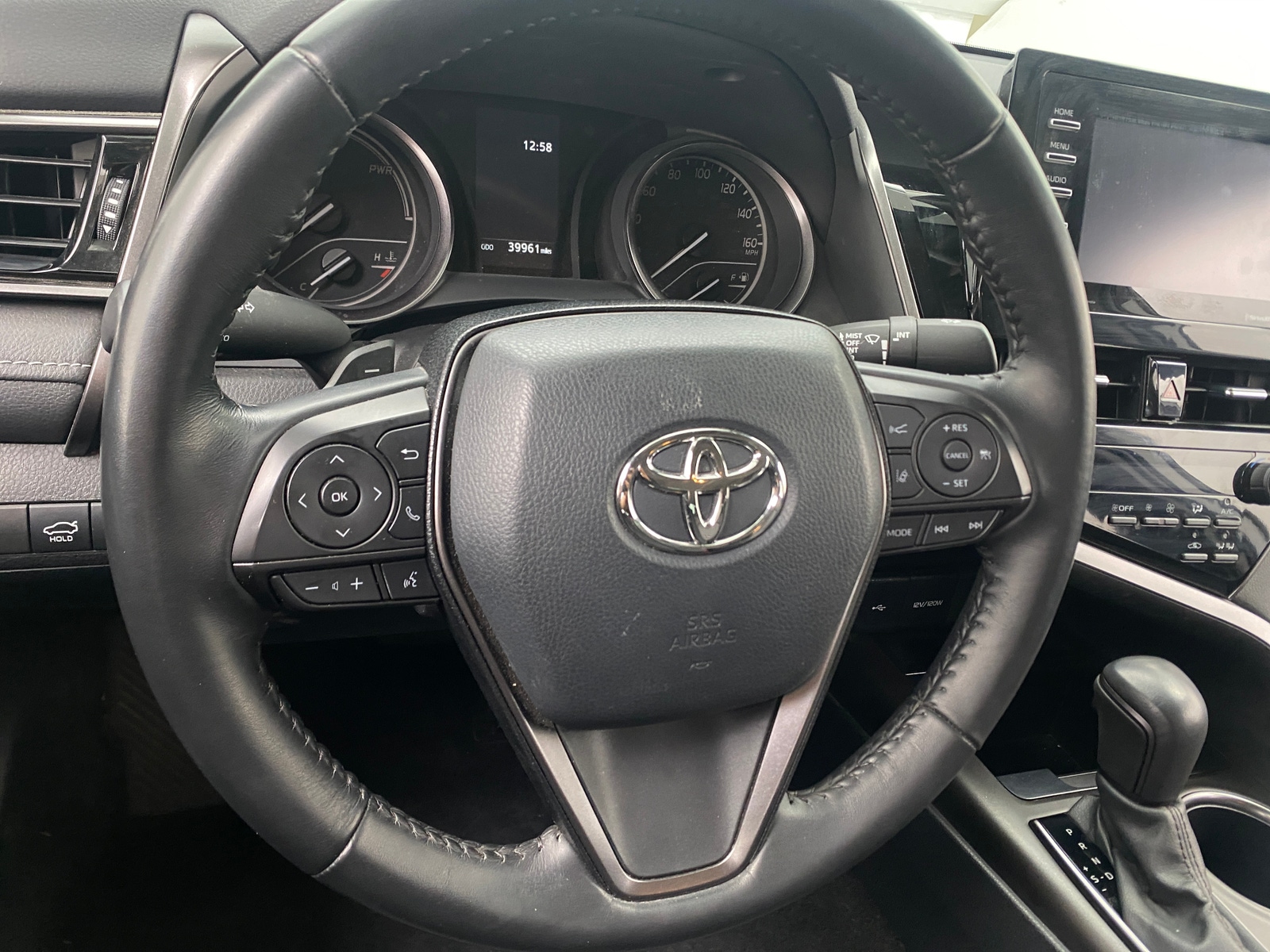 Thumbnail: 2022 Toyota Camry - 5