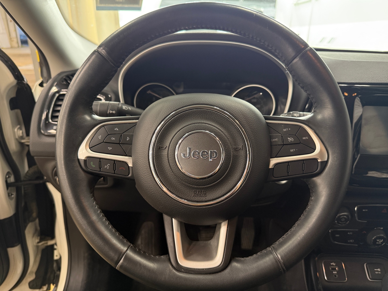 Thumbnail: 2018 Jeep Compass - 5