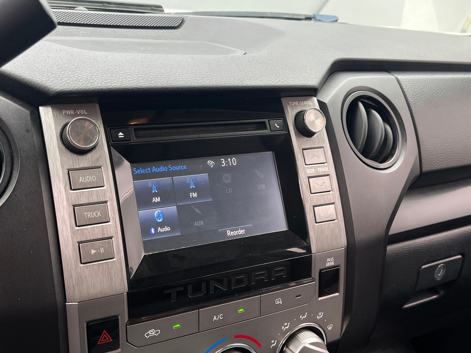 Thumbnail: 2018 Toyota Tundra - 3