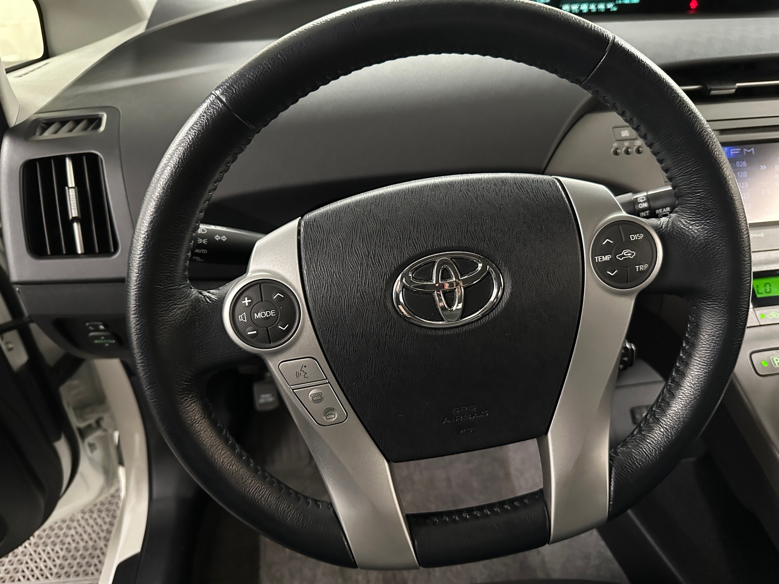 Thumbnail: 2015 Toyota Prius - 5