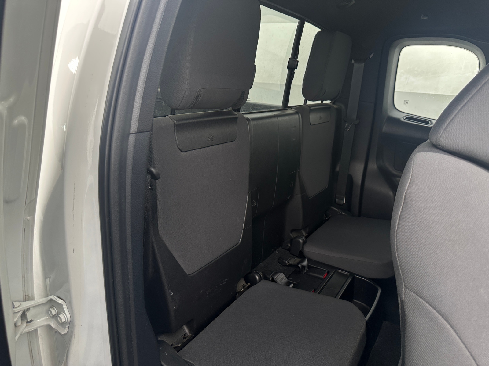 Thumbnail: 2018 Toyota Tacoma - 6