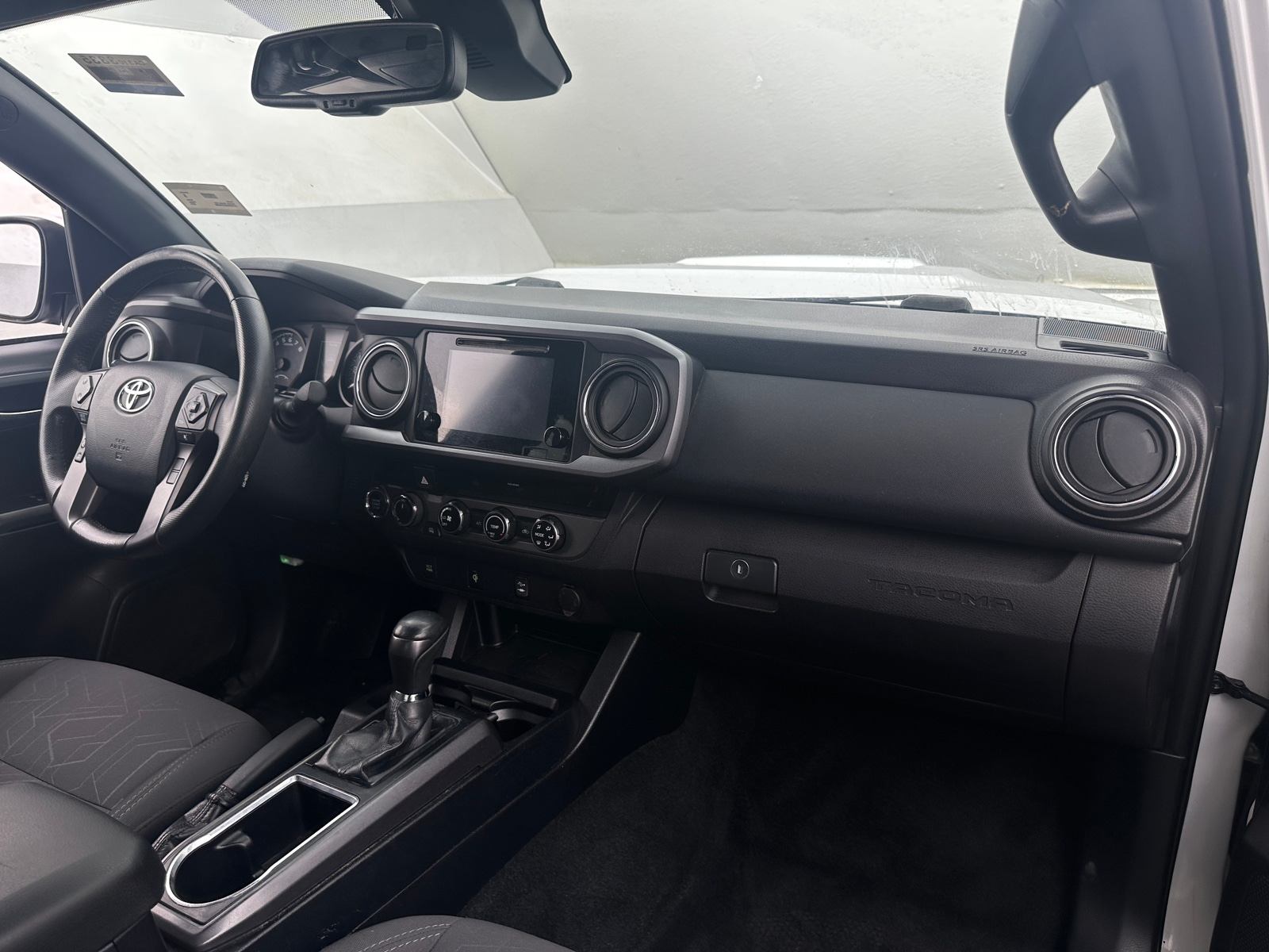 Thumbnail: 2018 Toyota Tacoma - 3