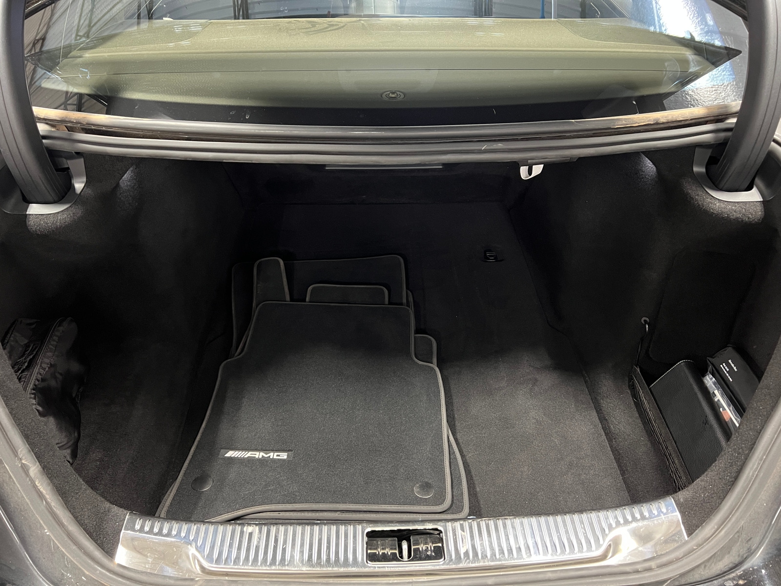Thumbnail: 2021 Mercedes-Benz S-Class - 6