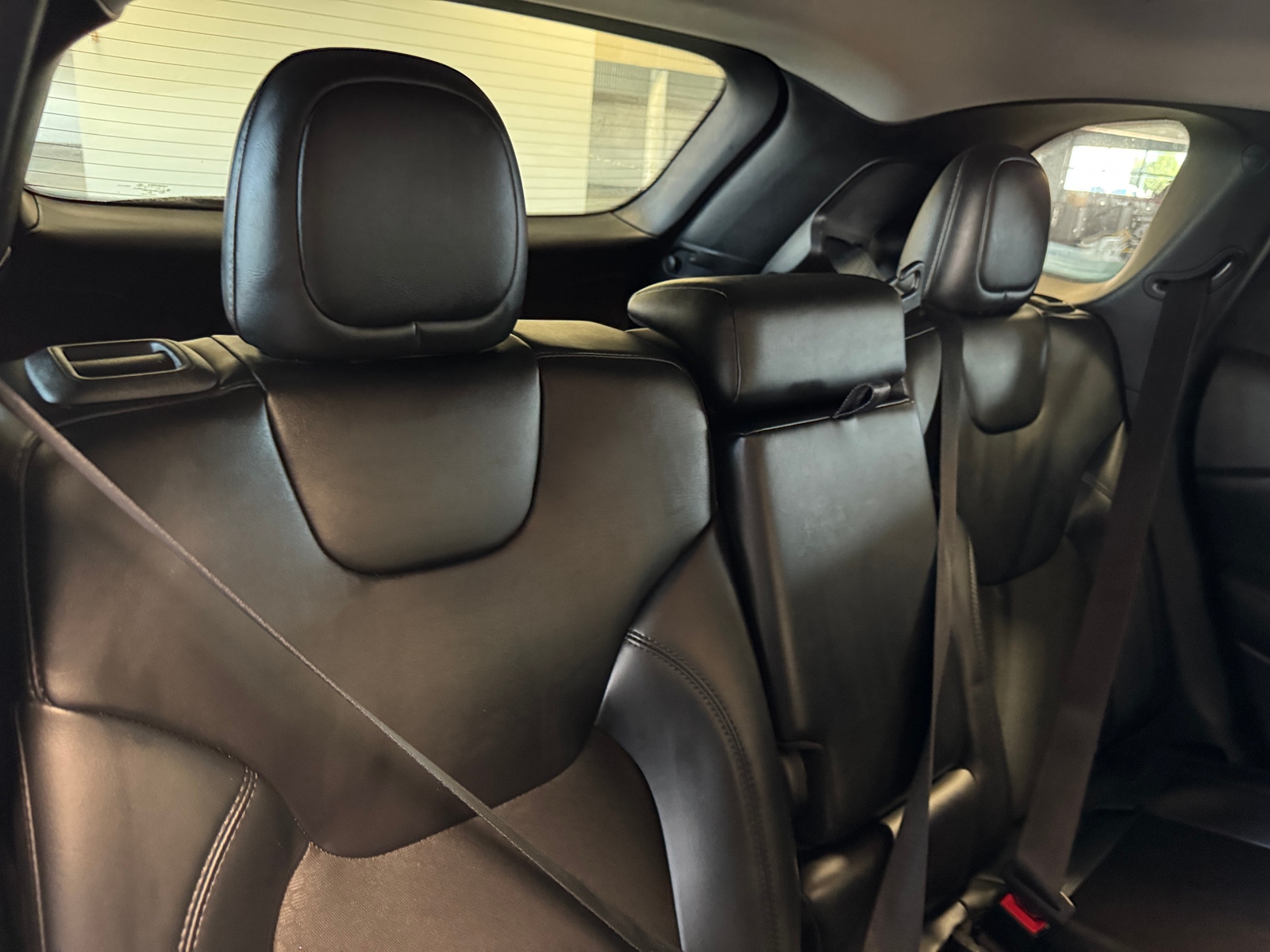 Thumbnail: 2019 Jeep Cherokee - 6