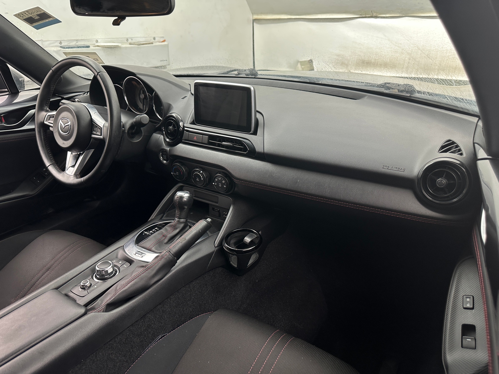 Thumbnail: 2016 Mazda MX-5 Miata - 3