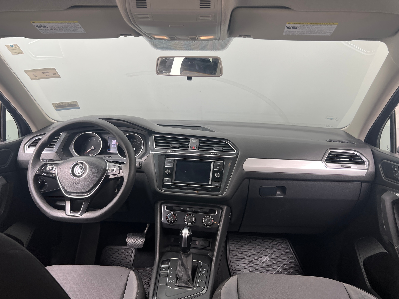Thumbnail: 2019 Volkswagen Tiguan - 3