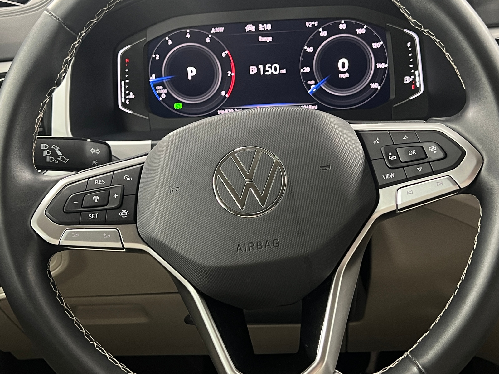 Thumbnail: 2022 Volkswagen Atlas - 4