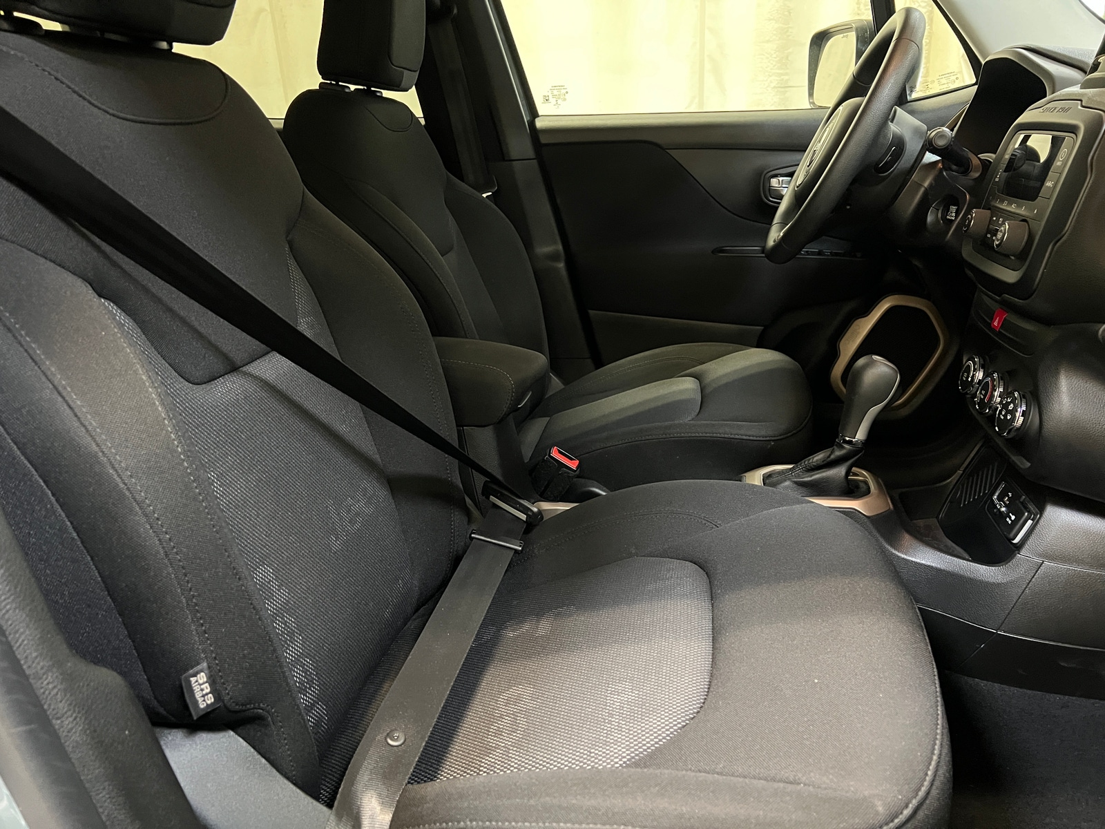 Thumbnail: 2017 Jeep Renegade - 2