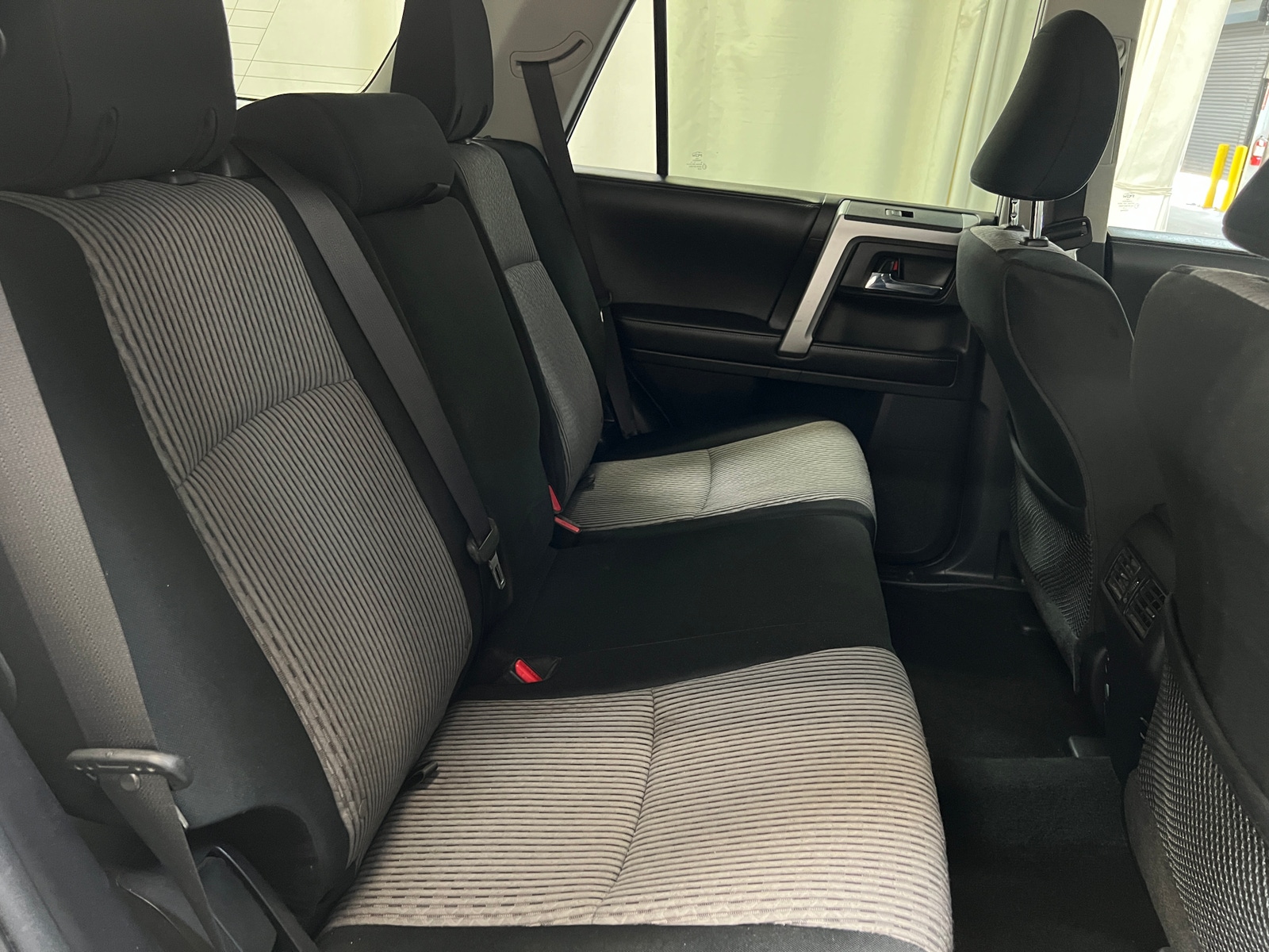 Thumbnail: 2016 Toyota 4Runner - 6