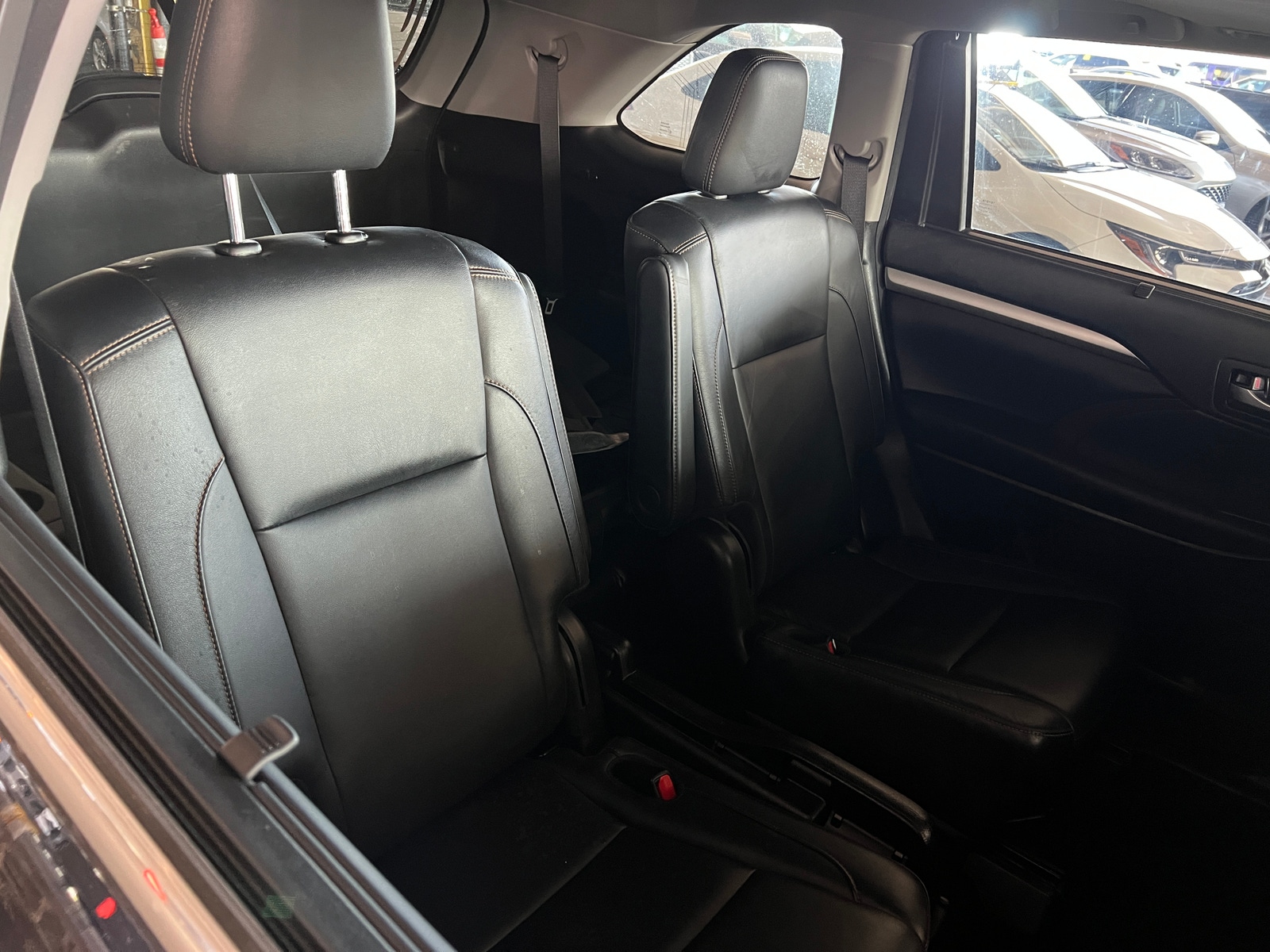 Thumbnail: 2017 Toyota Highlander - 5