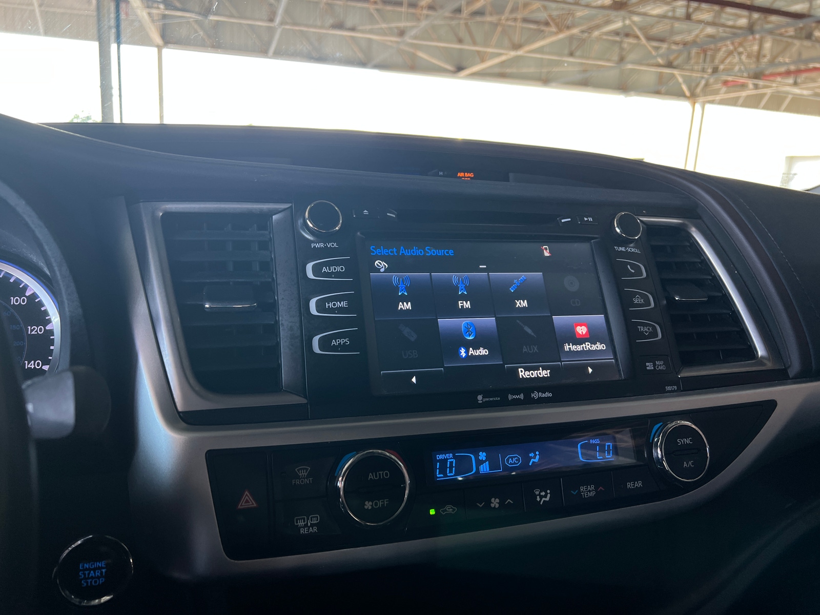 Thumbnail: 2017 Toyota Highlander - 3