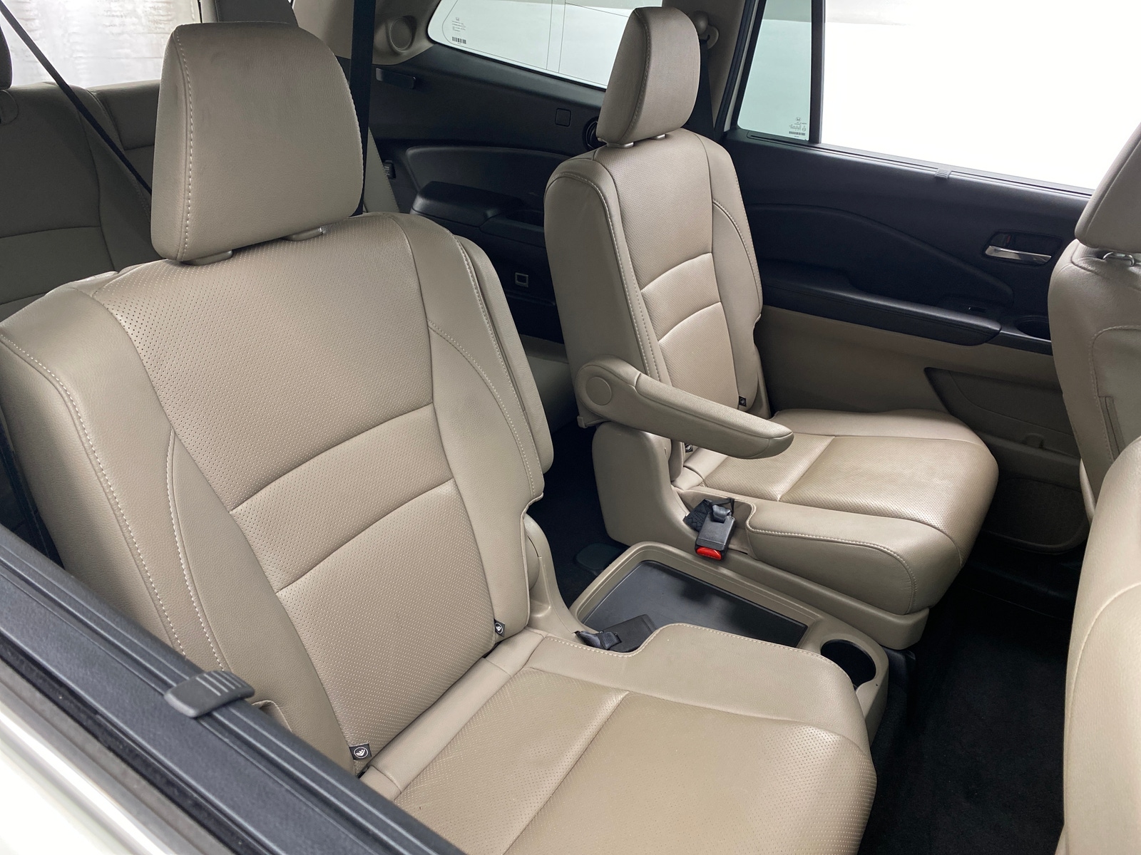 Thumbnail: 2017 Honda Pilot - 5