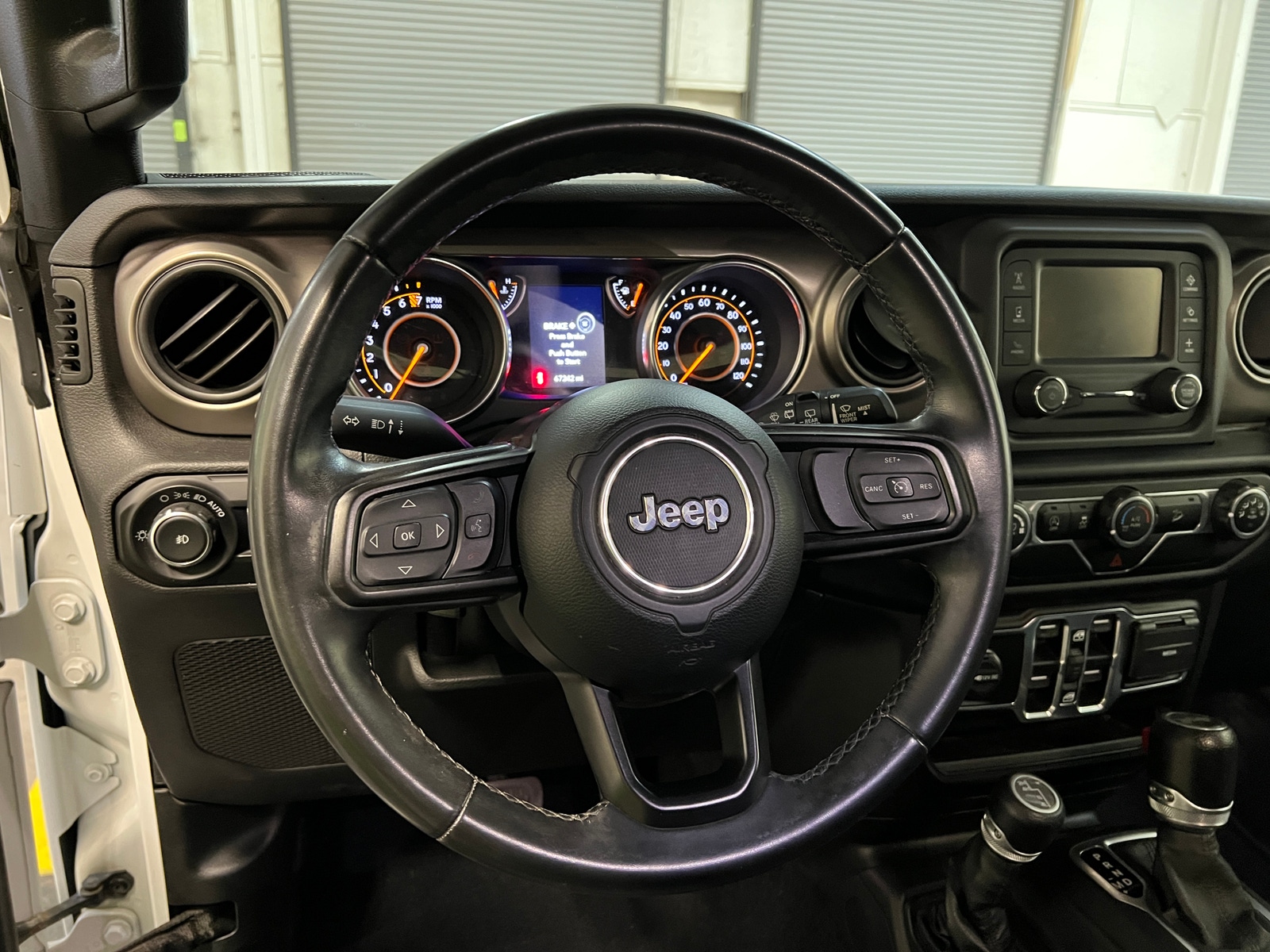 Thumbnail: 2020 Jeep Wrangler - 5