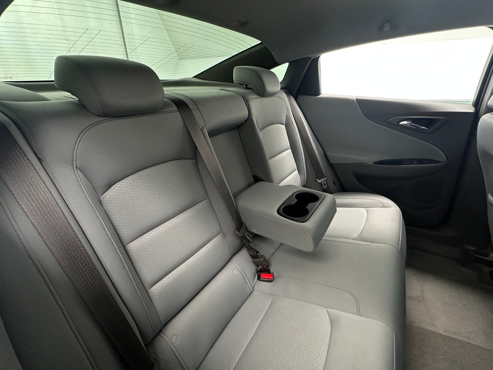 Thumbnail: 2016 Chevrolet Malibu - 6
