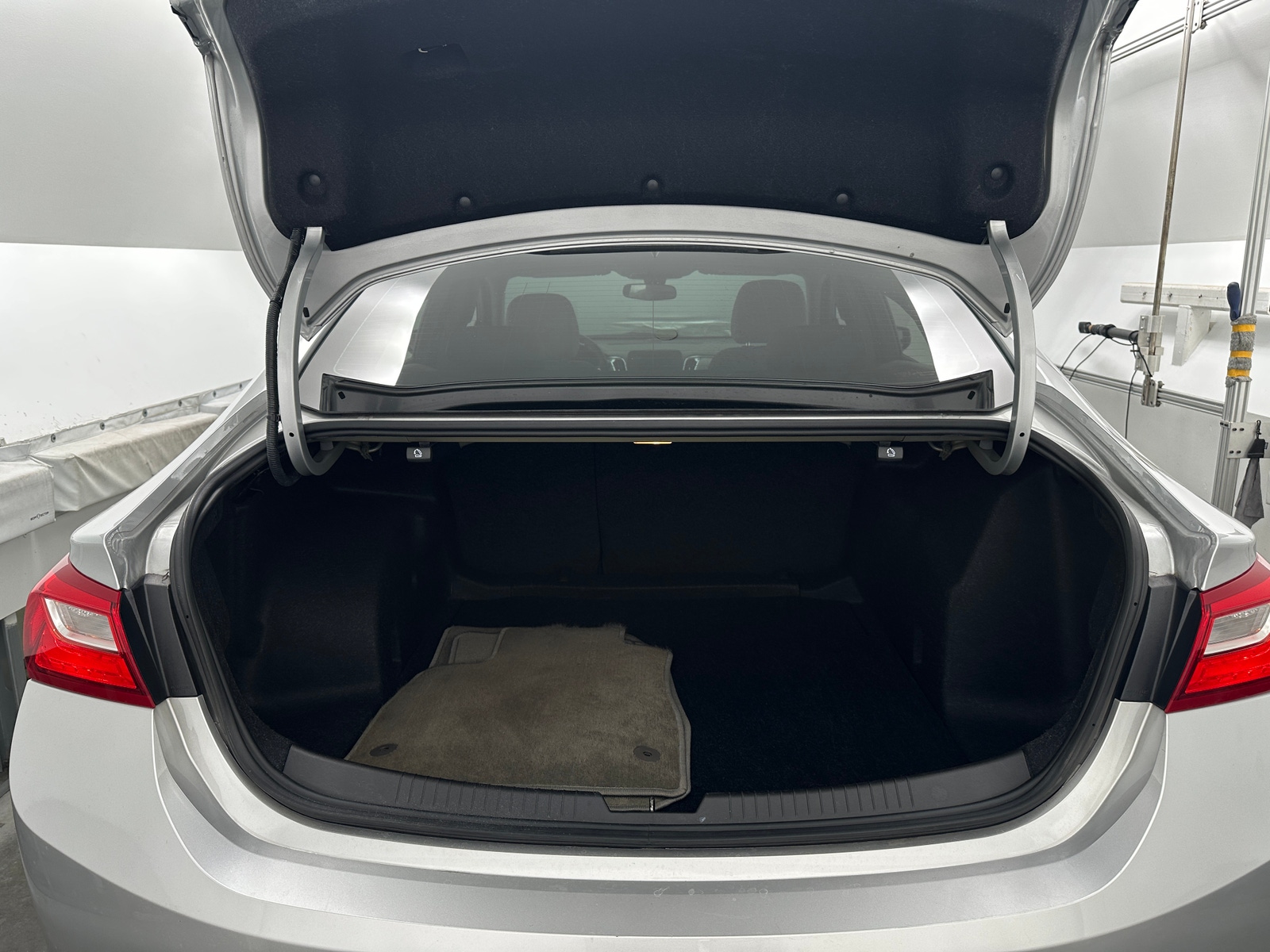 Thumbnail: 2016 Chevrolet Malibu - 7