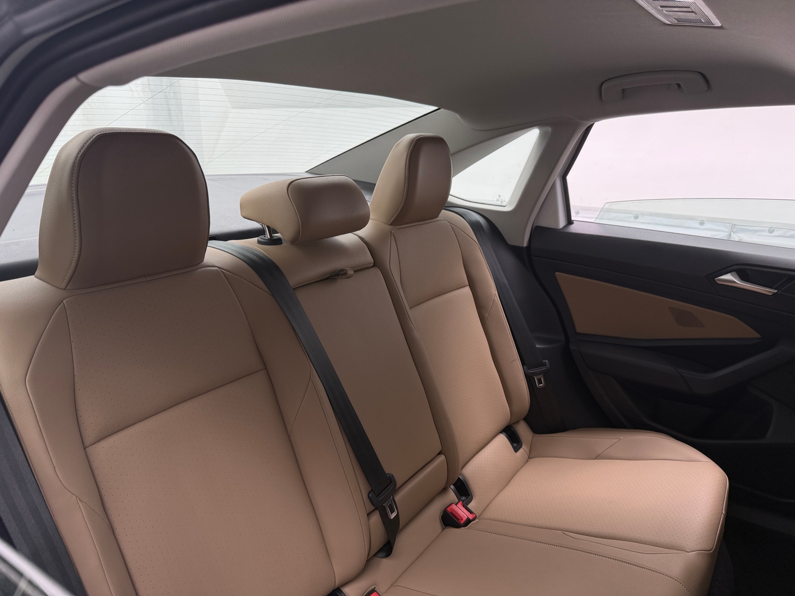 Thumbnail: 2019 Volkswagen Jetta - 5