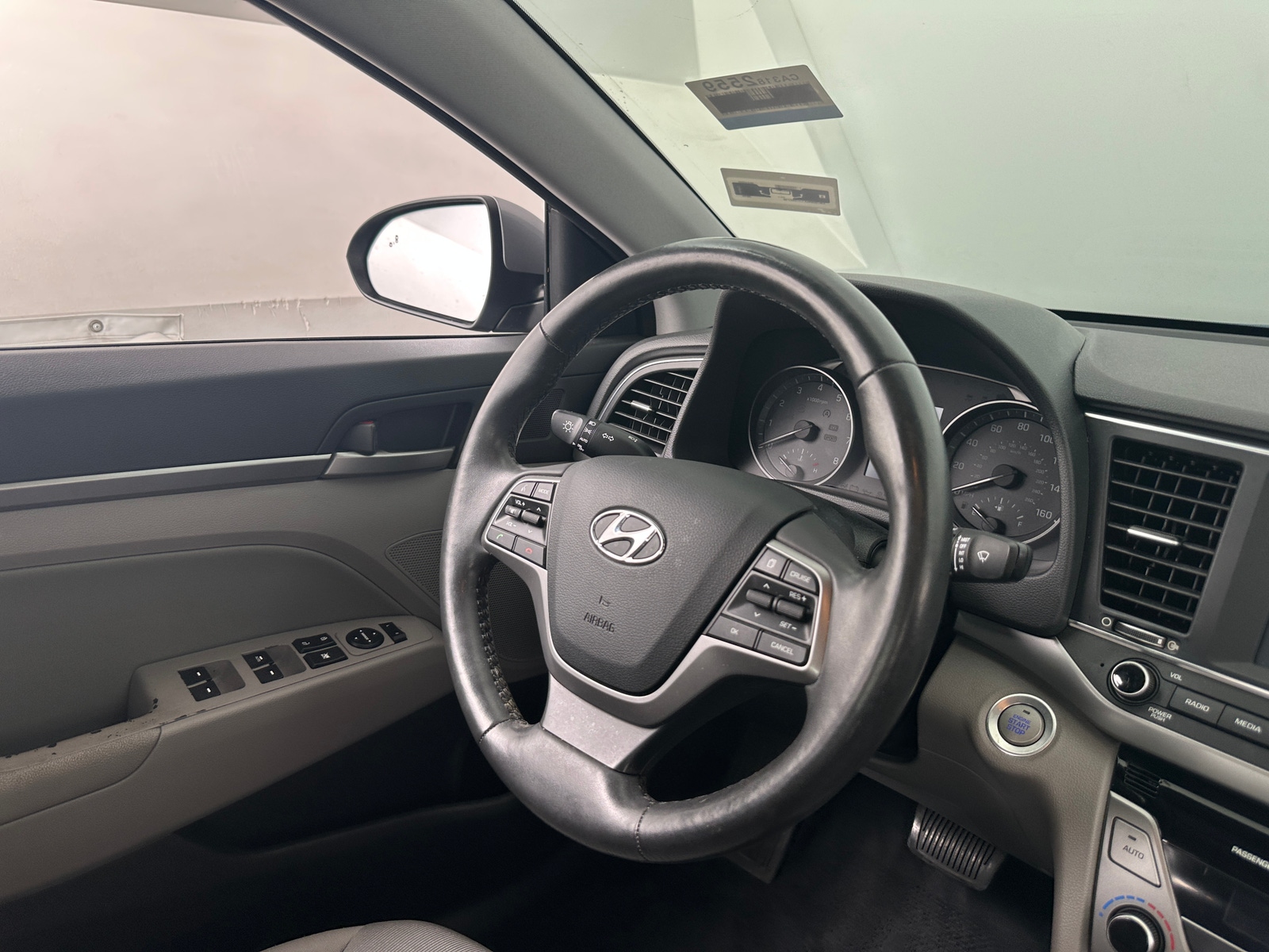 Thumbnail: 2018 Hyundai Elantra - 5