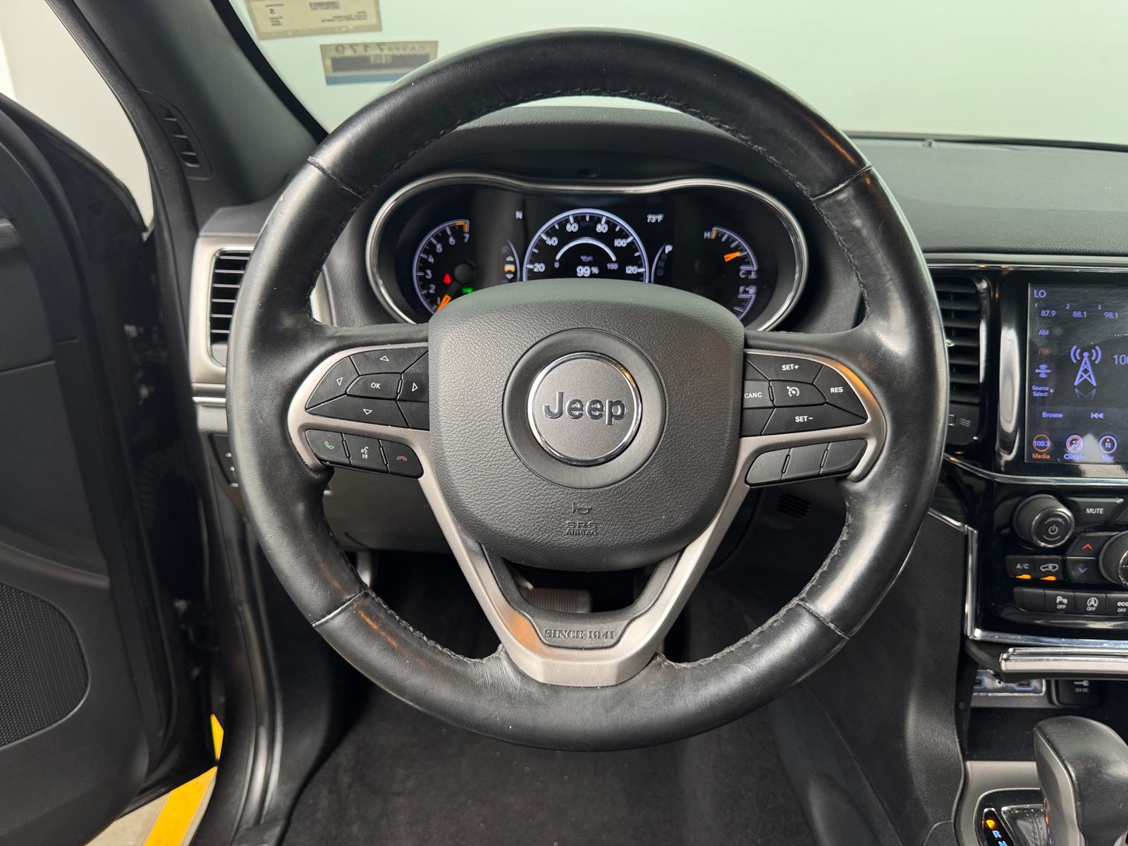 Thumbnail: 2020 Jeep Grand Cherokee - 4