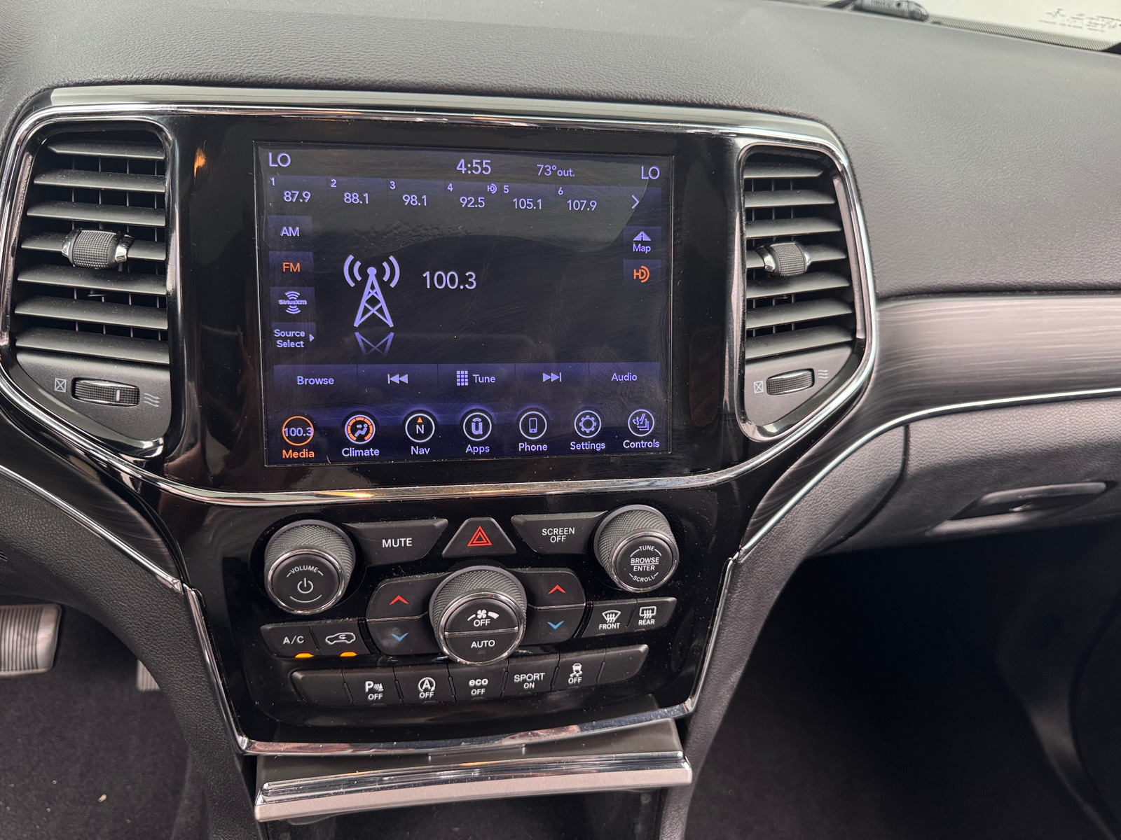 Thumbnail: 2020 Jeep Grand Cherokee - 3
